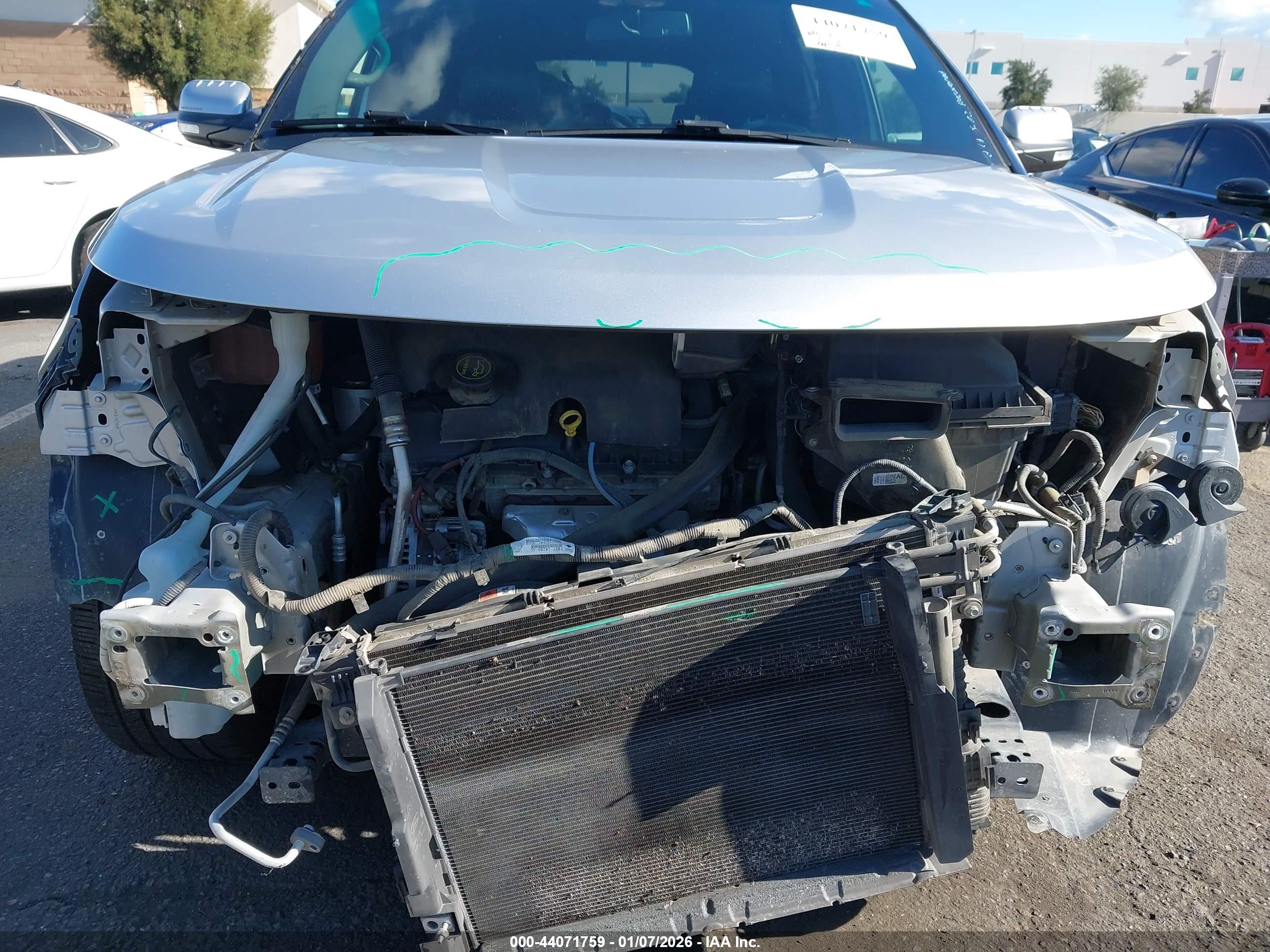 FORD EXPLORER image 6