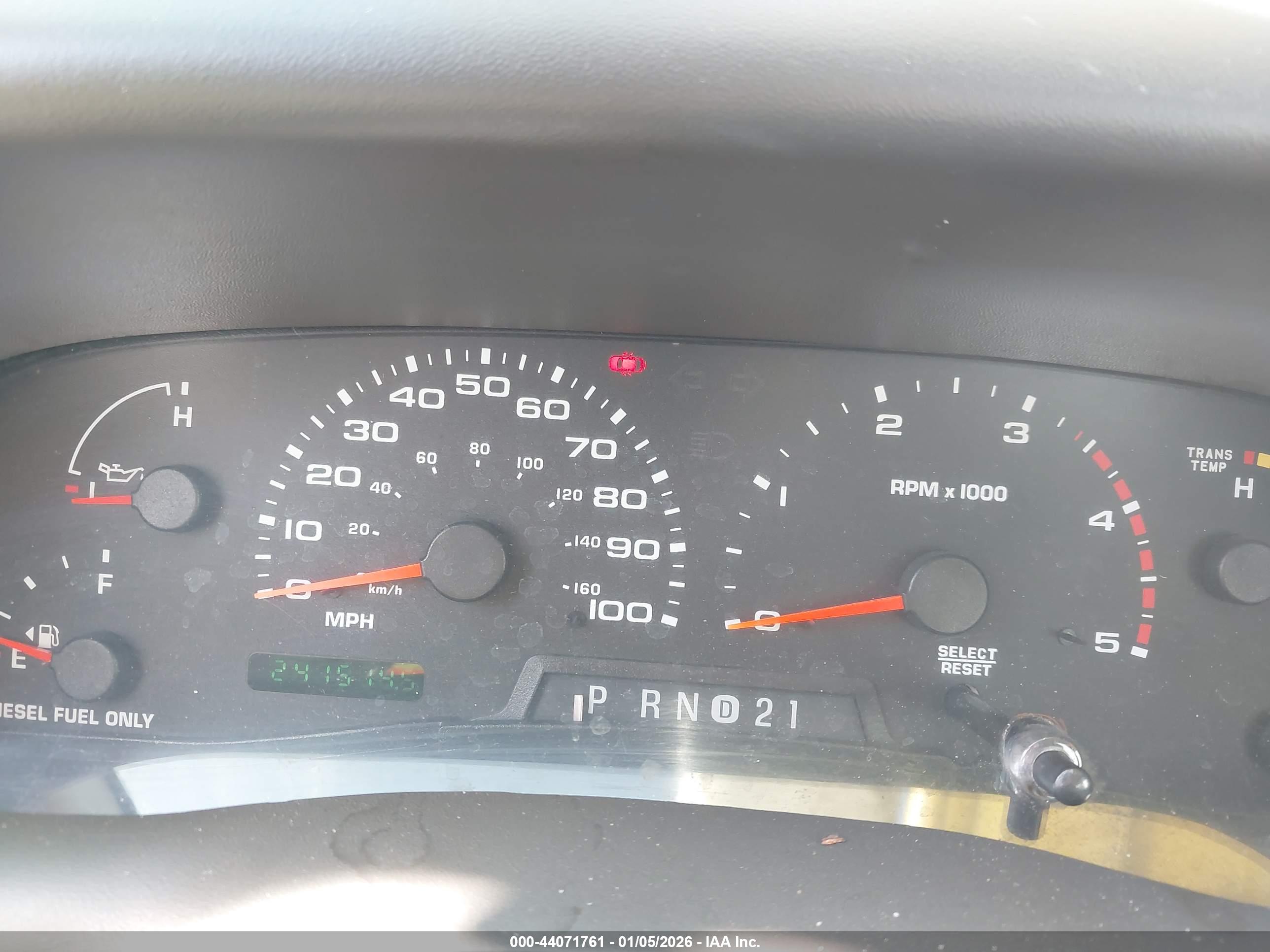 FORD F-550 image 6