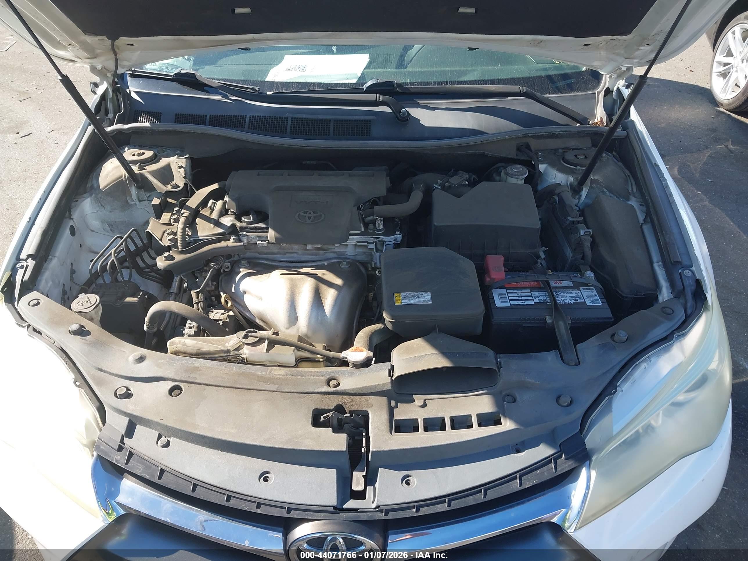 TOYOTA CAMRY image 10