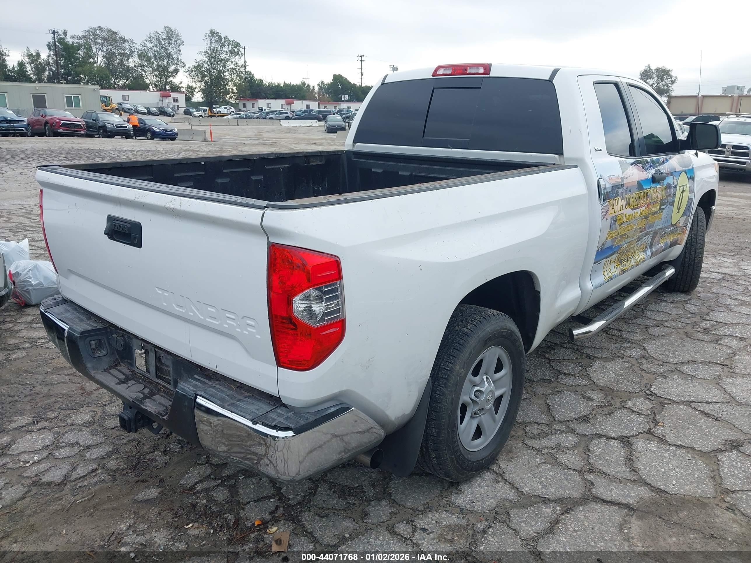 TOYOTA TUNDRA image 4