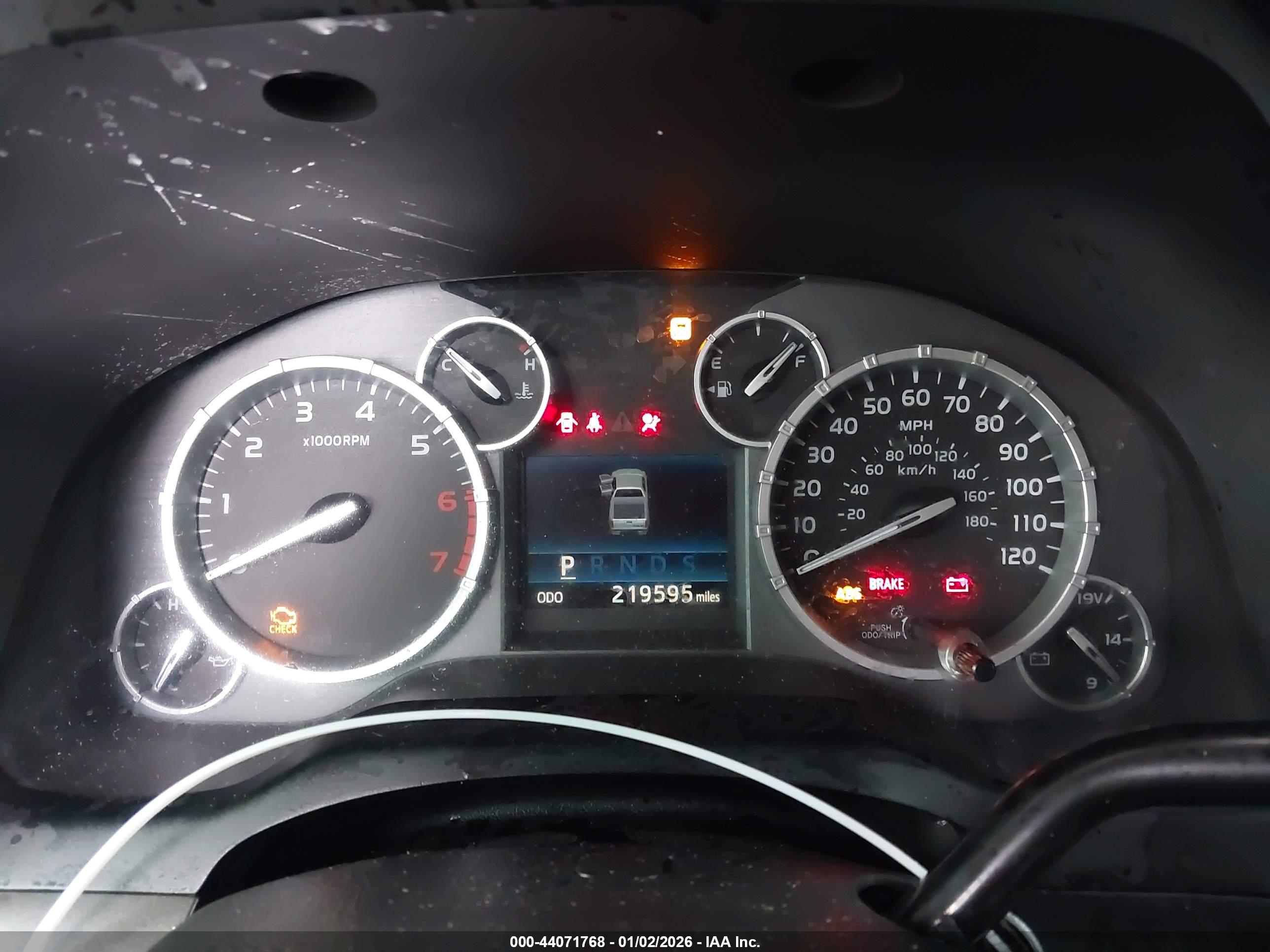 TOYOTA TUNDRA image 7