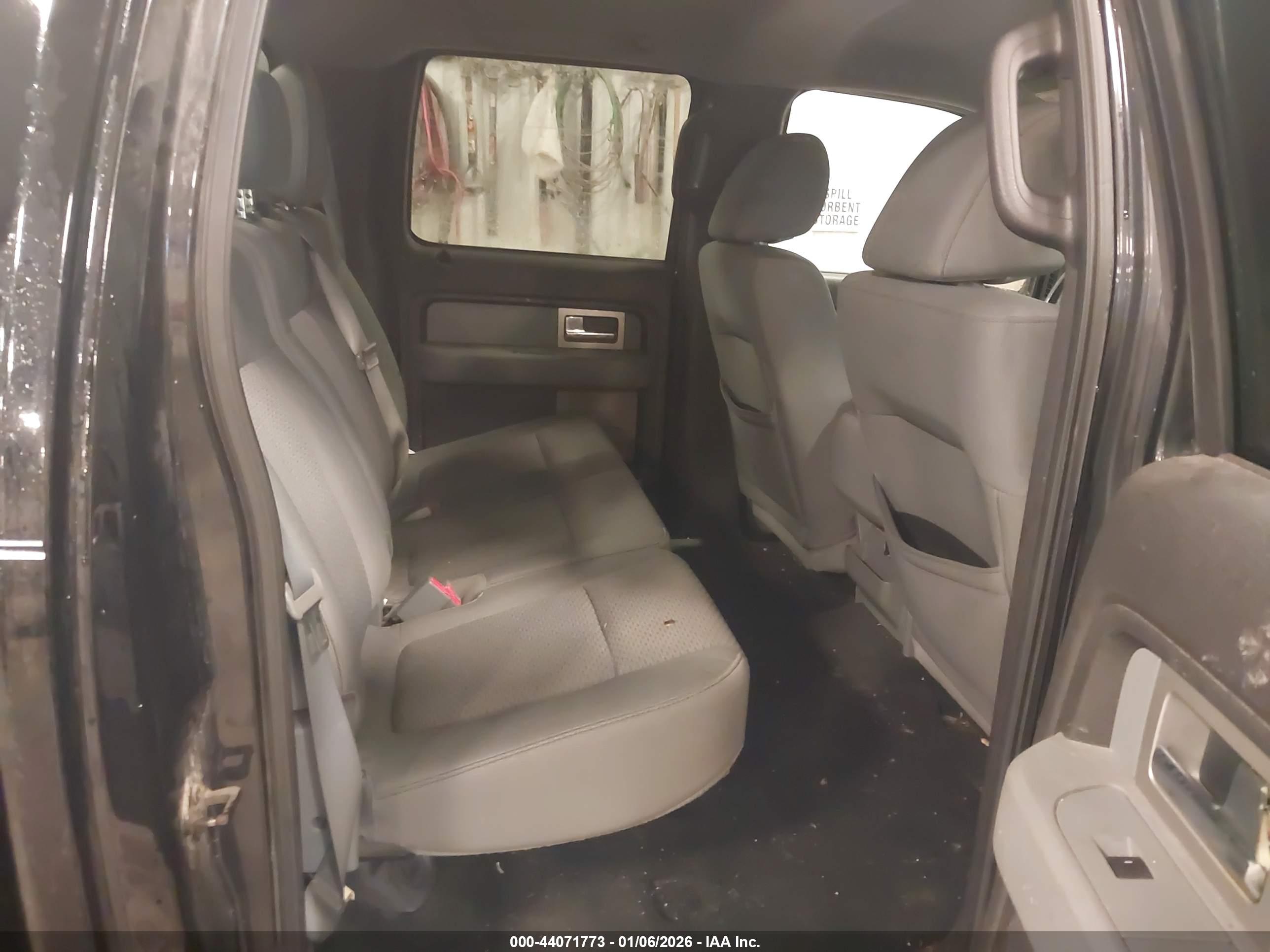 FORD F-150 image 8