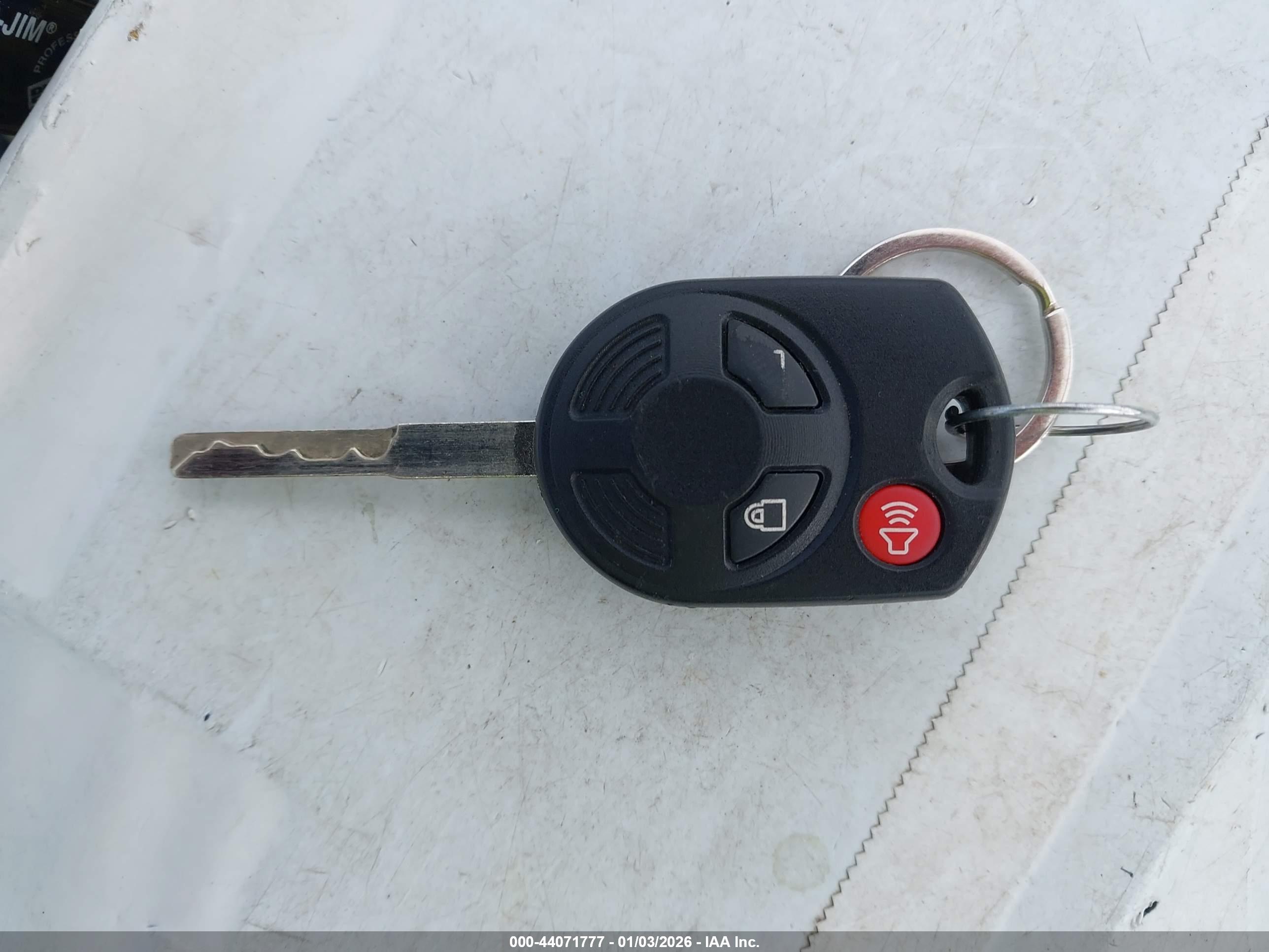 FORD ESCAPE image 11