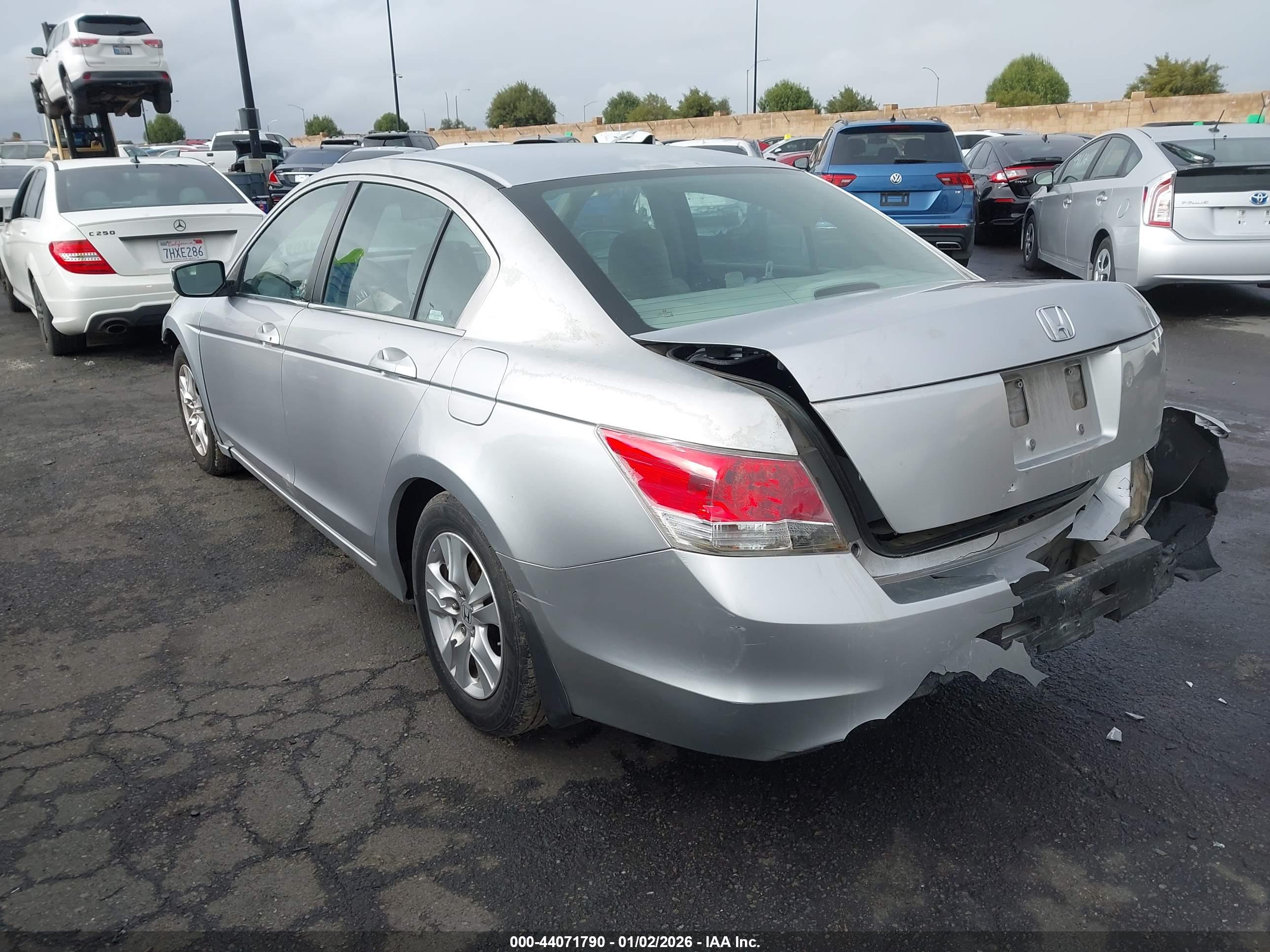 HONDA ACCORD image 3
