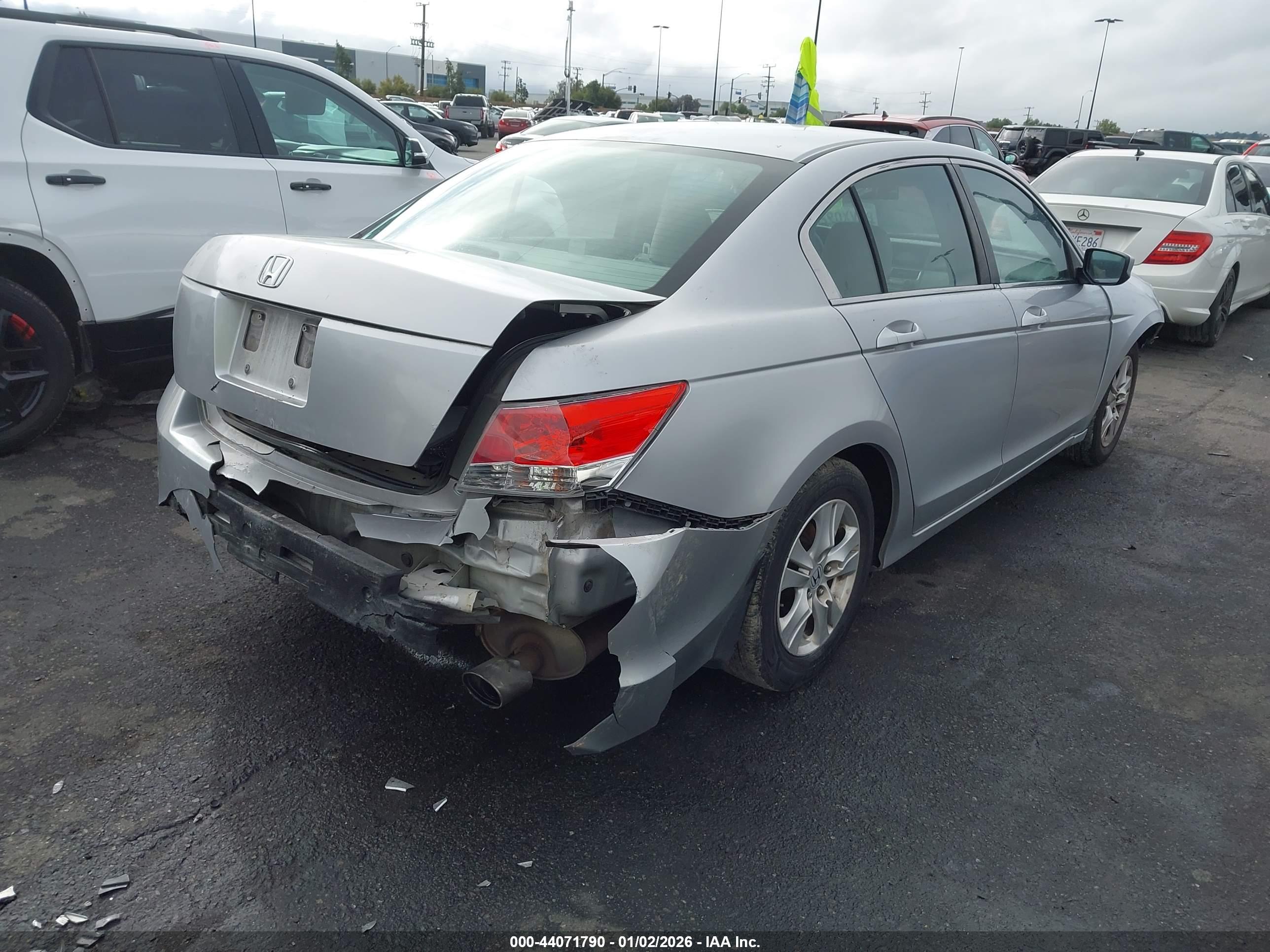 HONDA ACCORD image 4