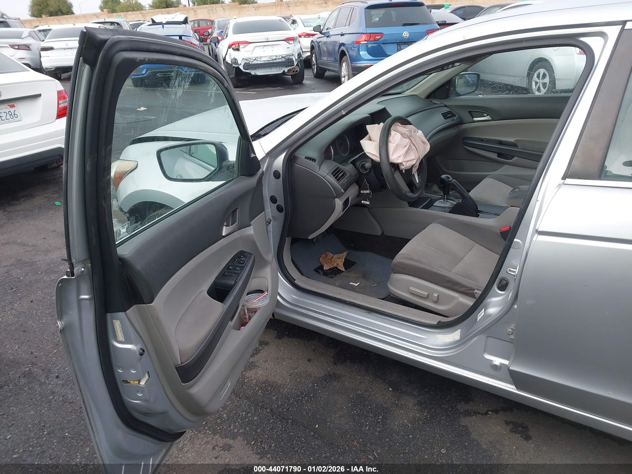 HONDA ACCORD image 5