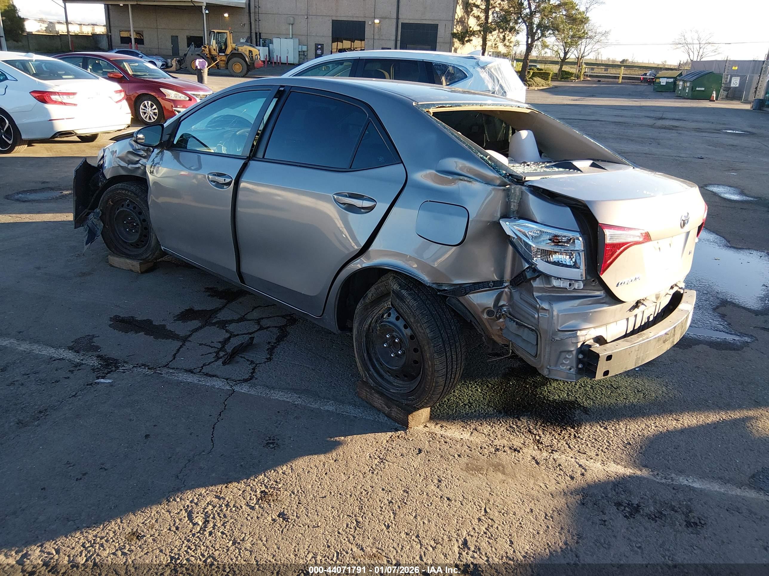 TOYOTA COROLLA image 3