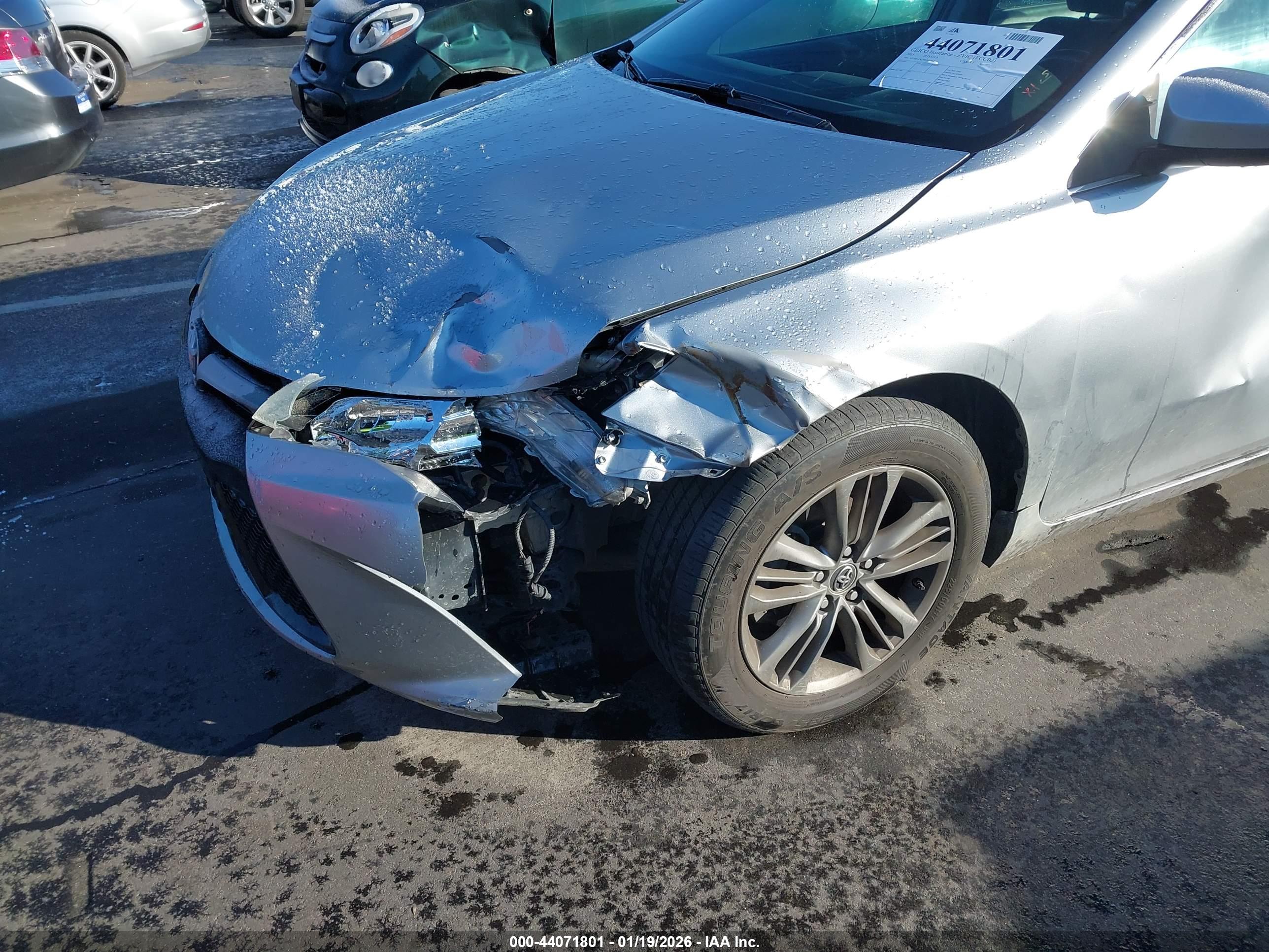 TOYOTA CAMRY image 6
