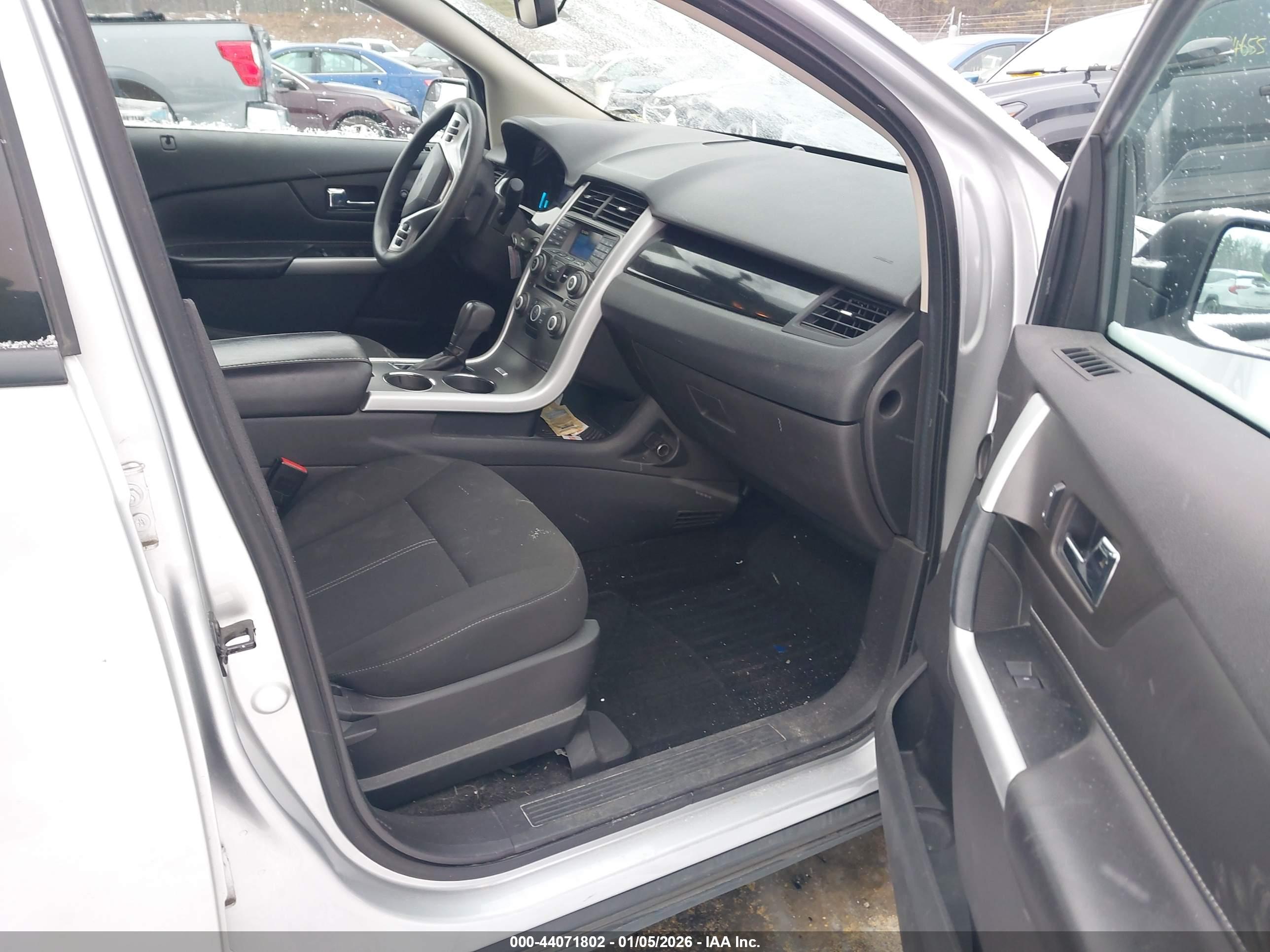 FORD EDGE image 5