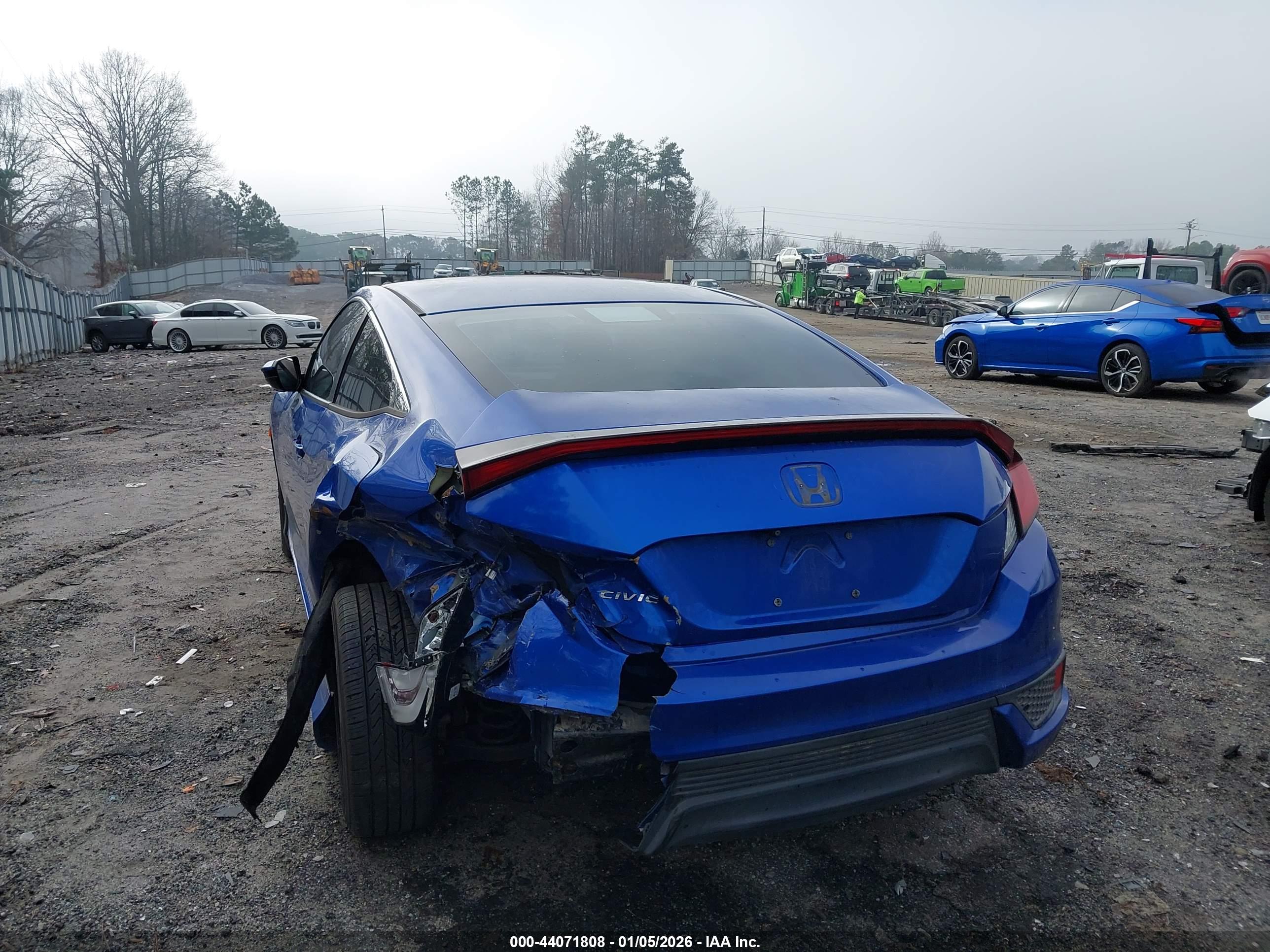 HONDA CIVIC image 3