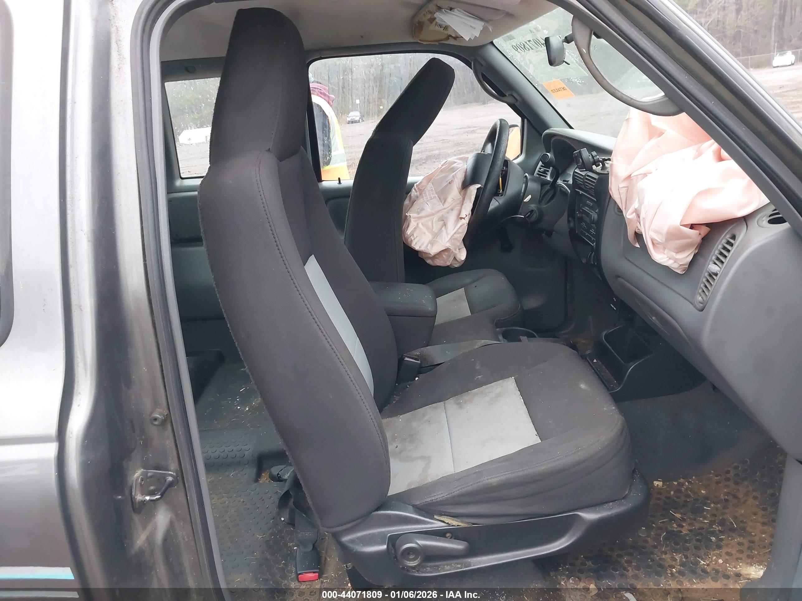 FORD RANGER image 5