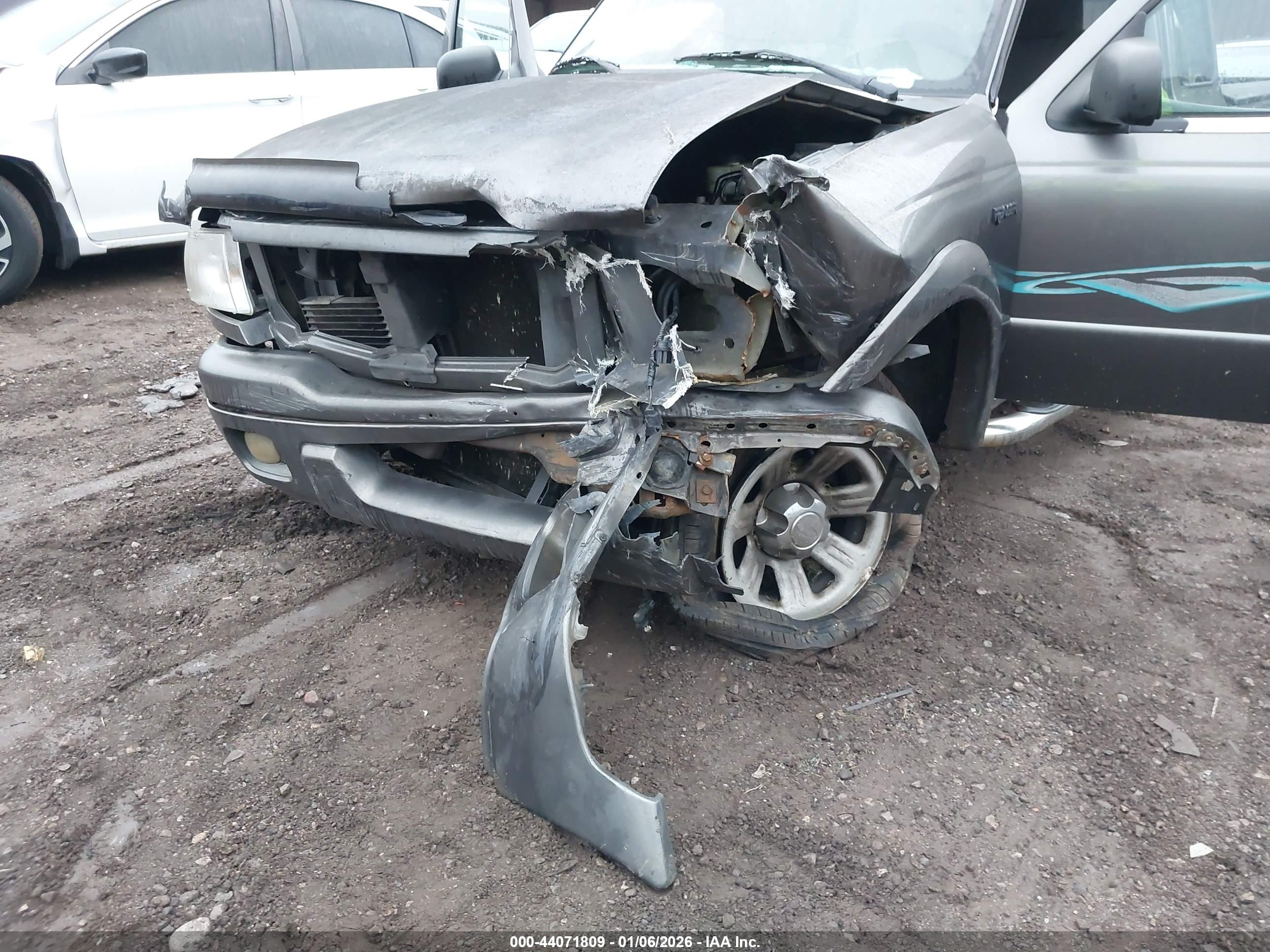 FORD RANGER image 6