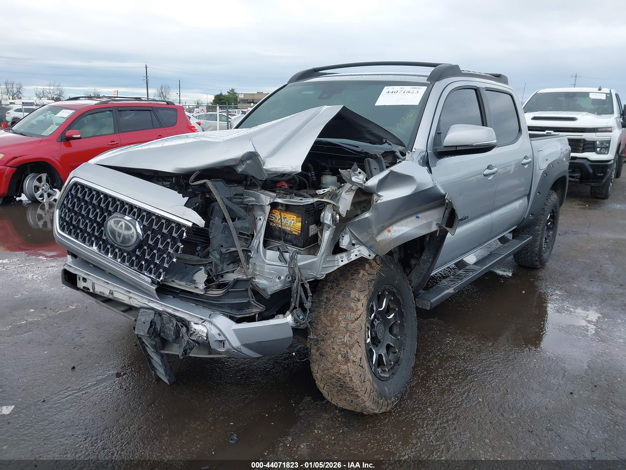 TOYOTA TACOMA image 2