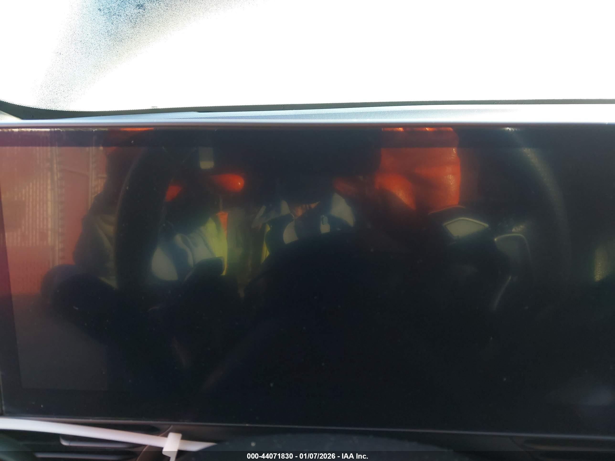 HYUNDAI IONIQ image 7