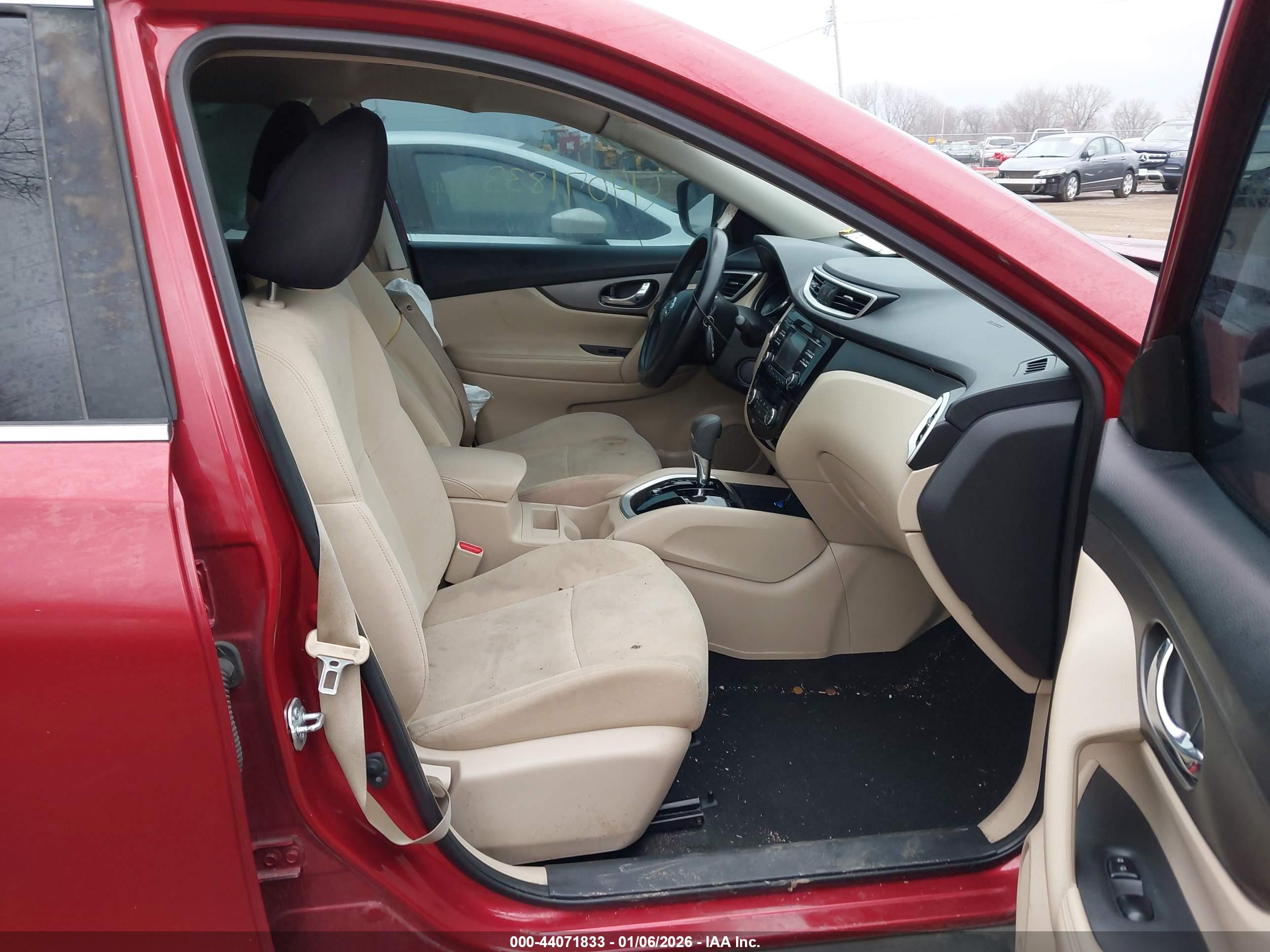 NISSAN ROGUE image 5