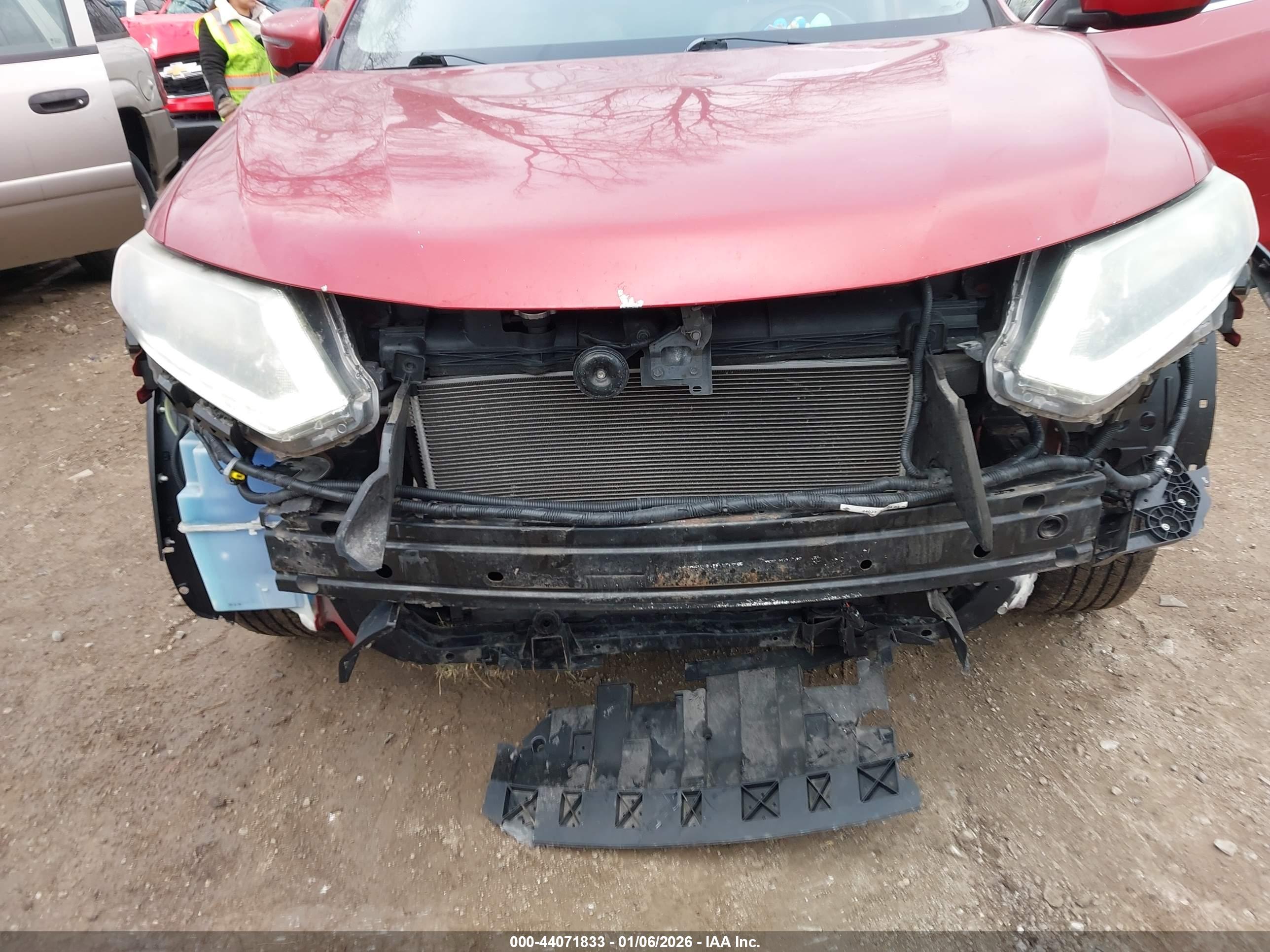 NISSAN ROGUE image 6