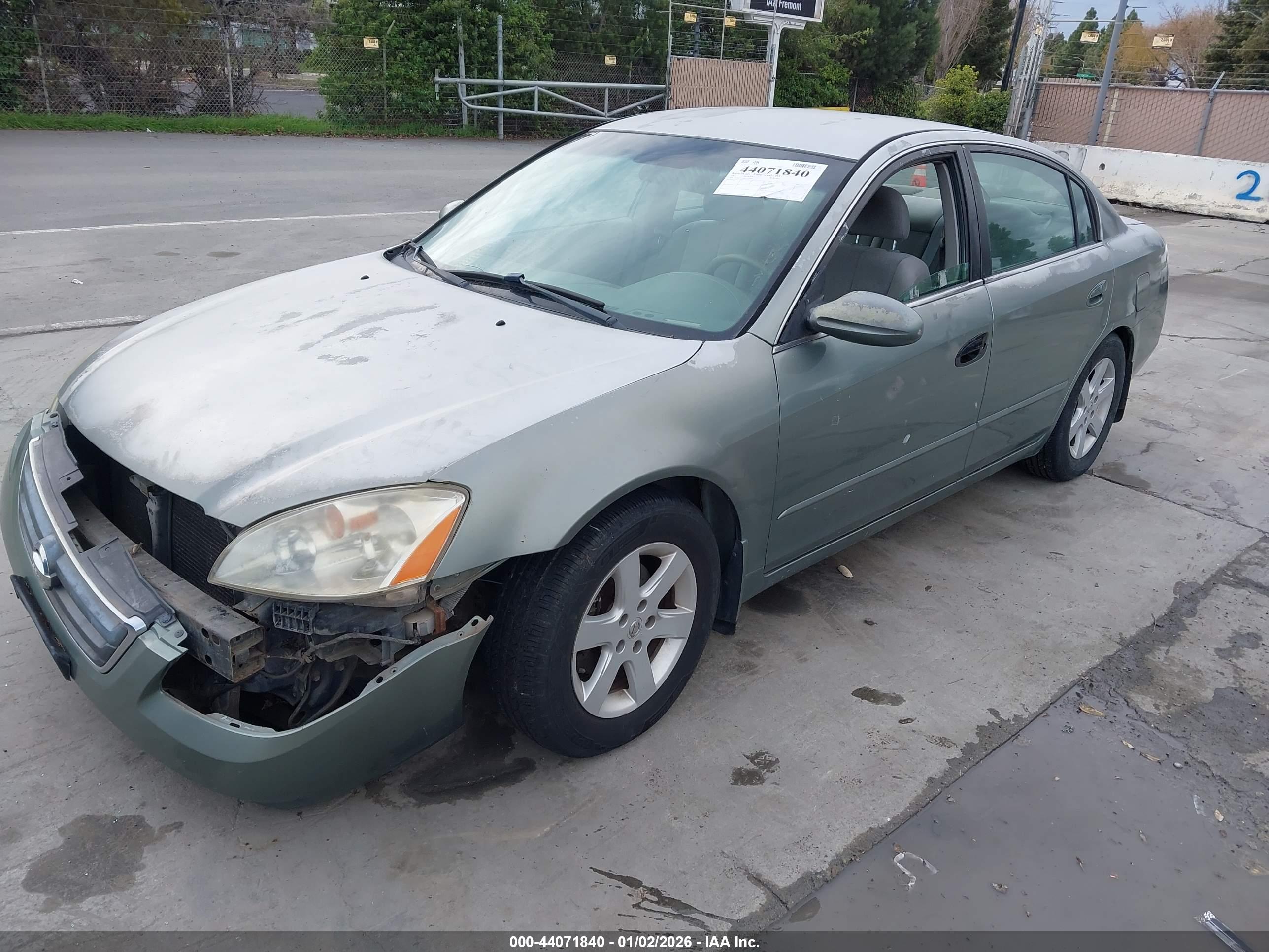 NISSAN ALTIMA image 2