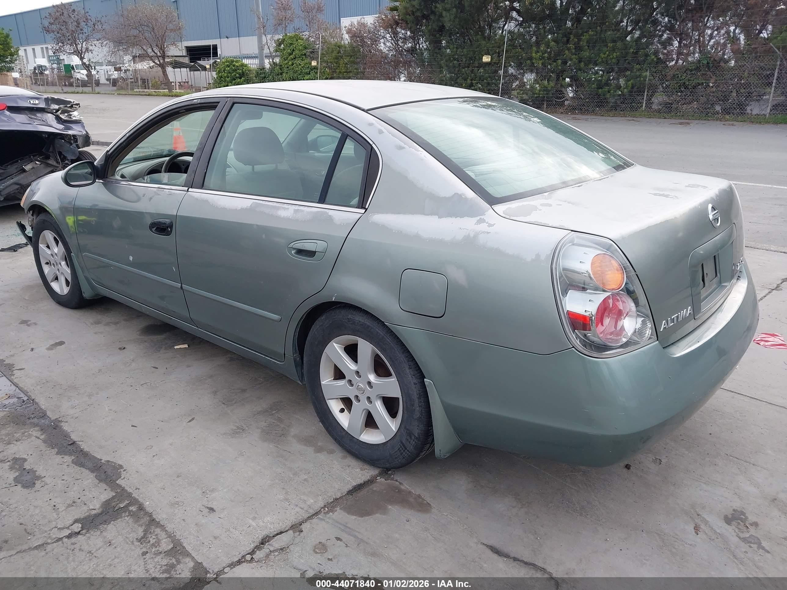 NISSAN ALTIMA image 3