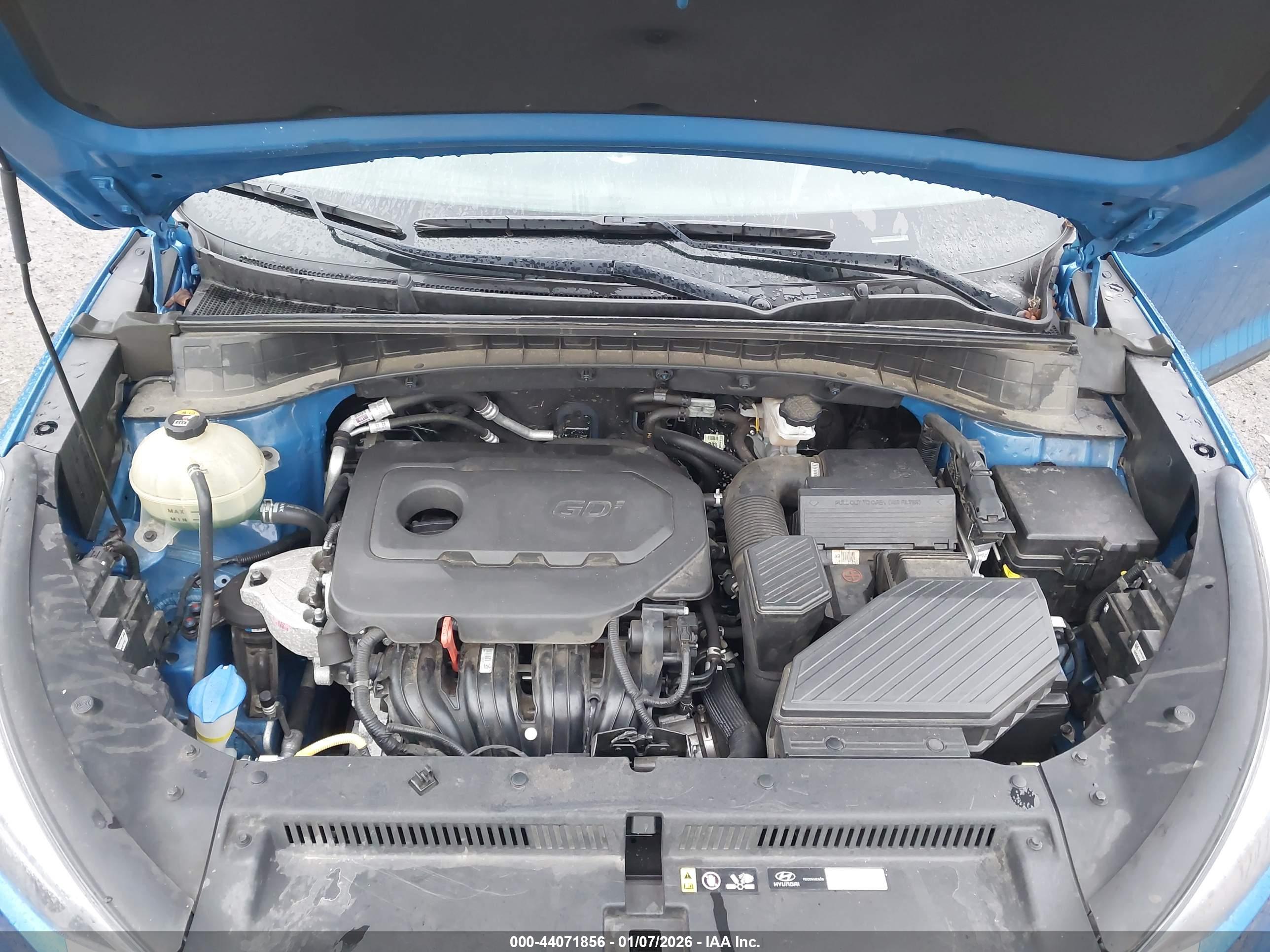 HYUNDAI TUCSON image 10