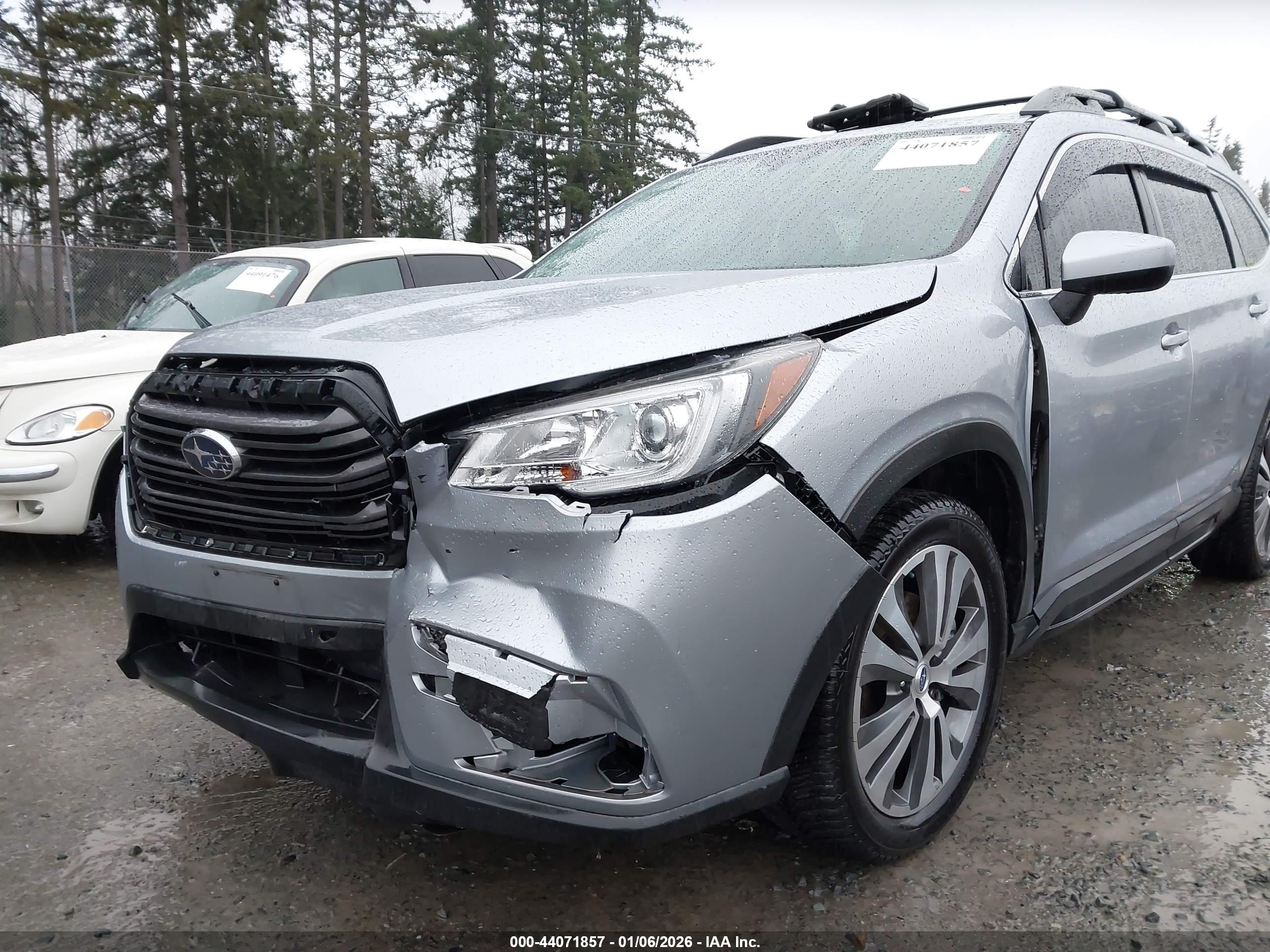 SUBARU ASCENT image 6
