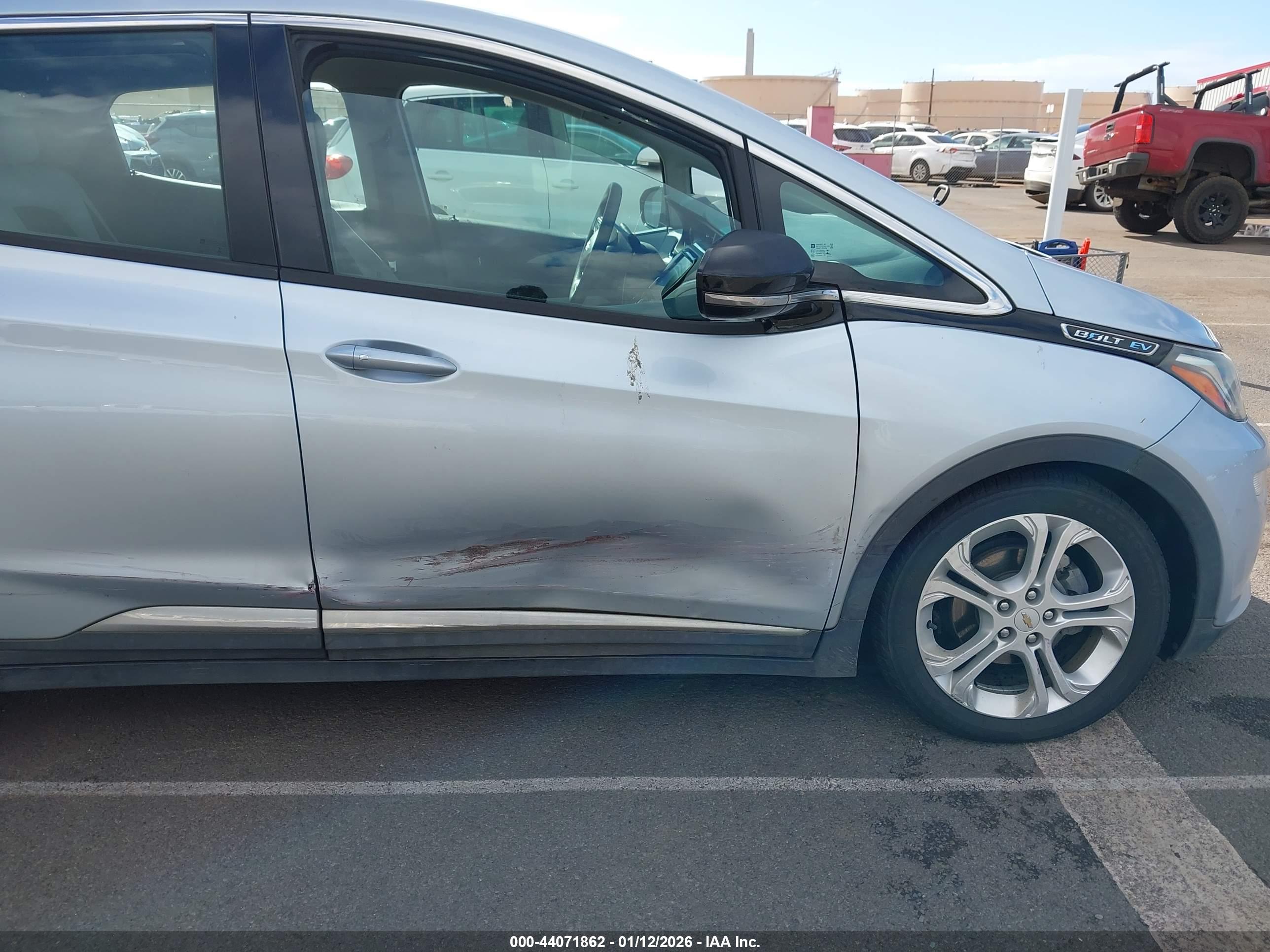 CHEVROLET BOLT image 6