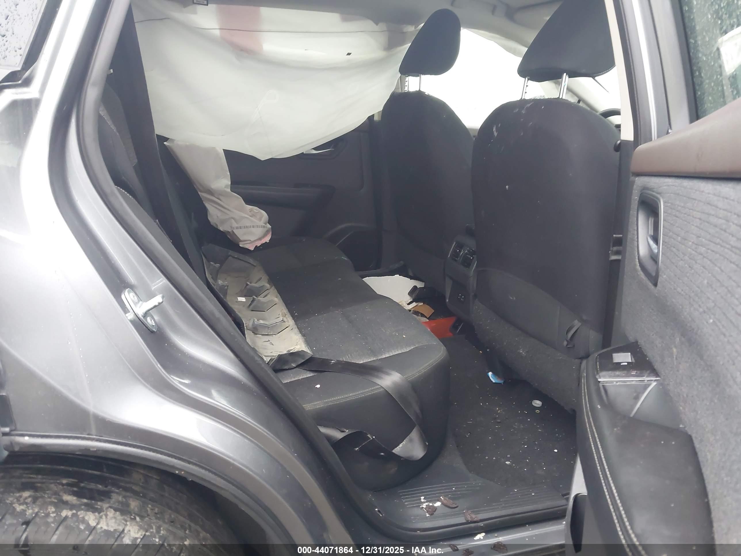 NISSAN ROGUE image 8