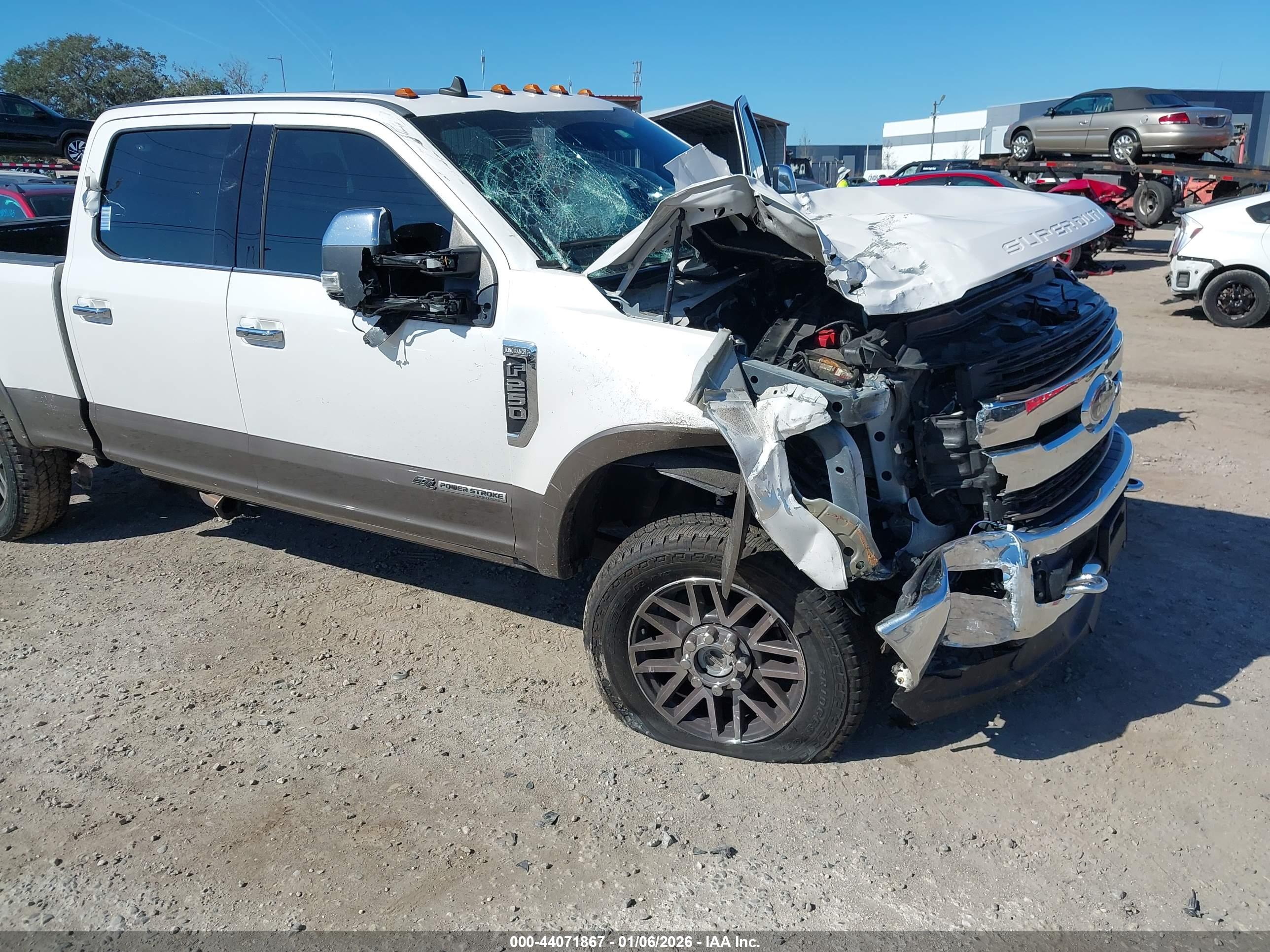 FORD F-250 image 6