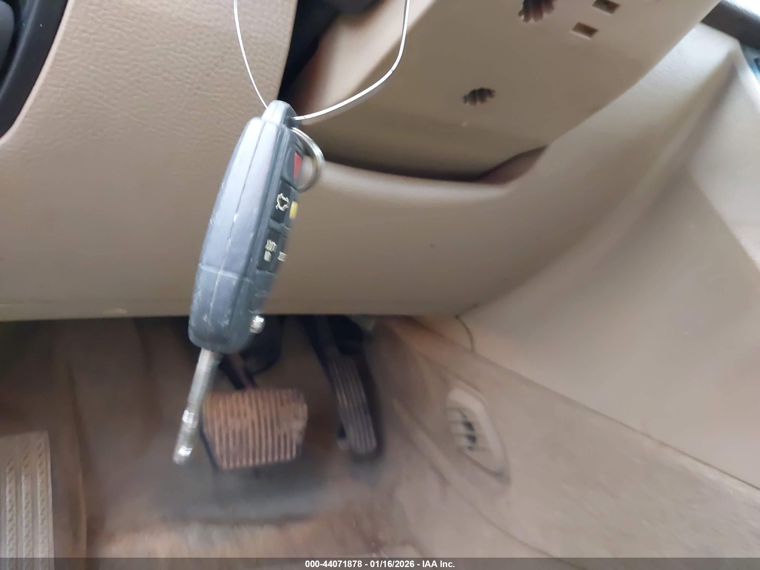 VOLVO XC90 image 11