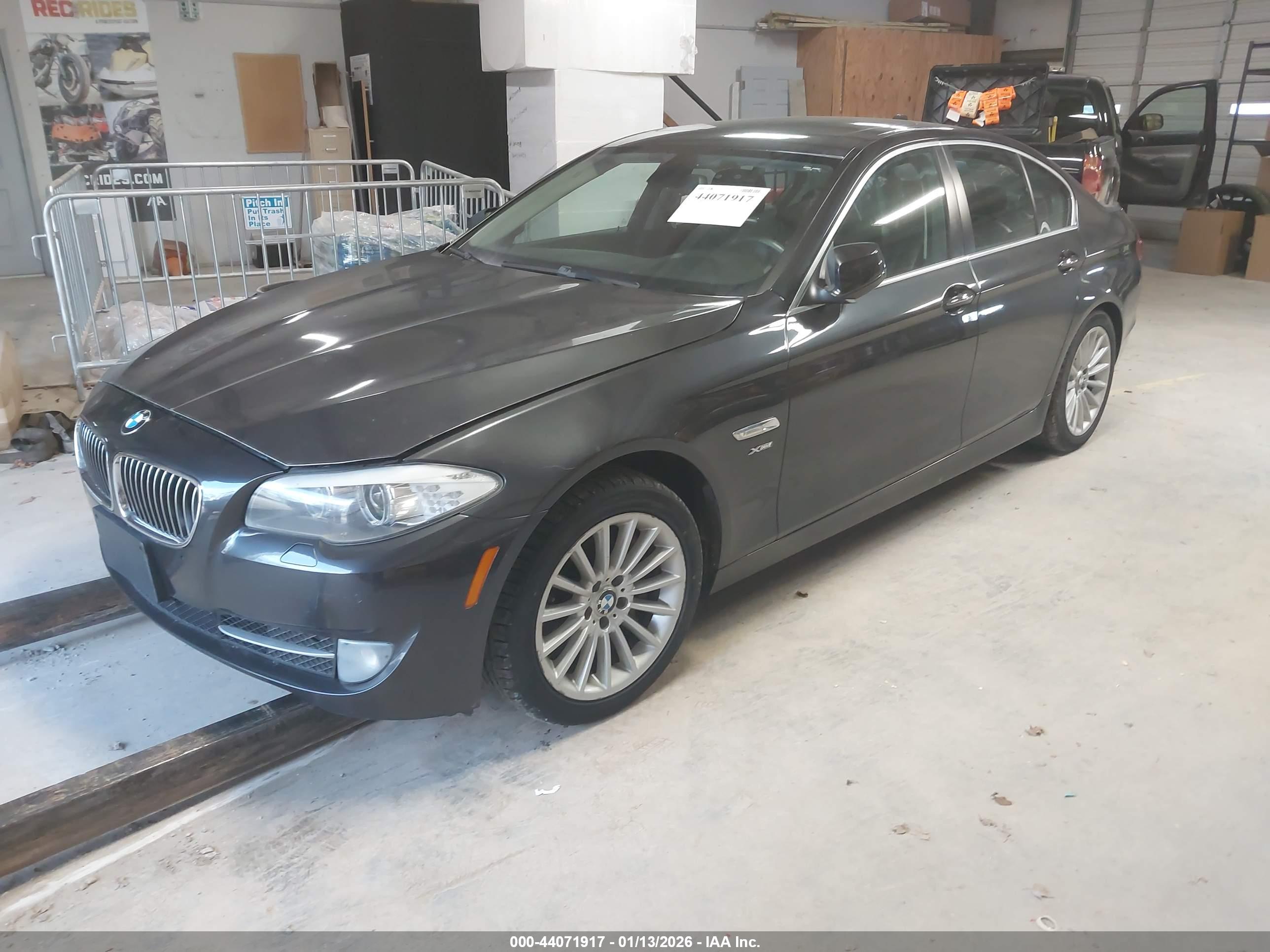 BMW 535I image 2
