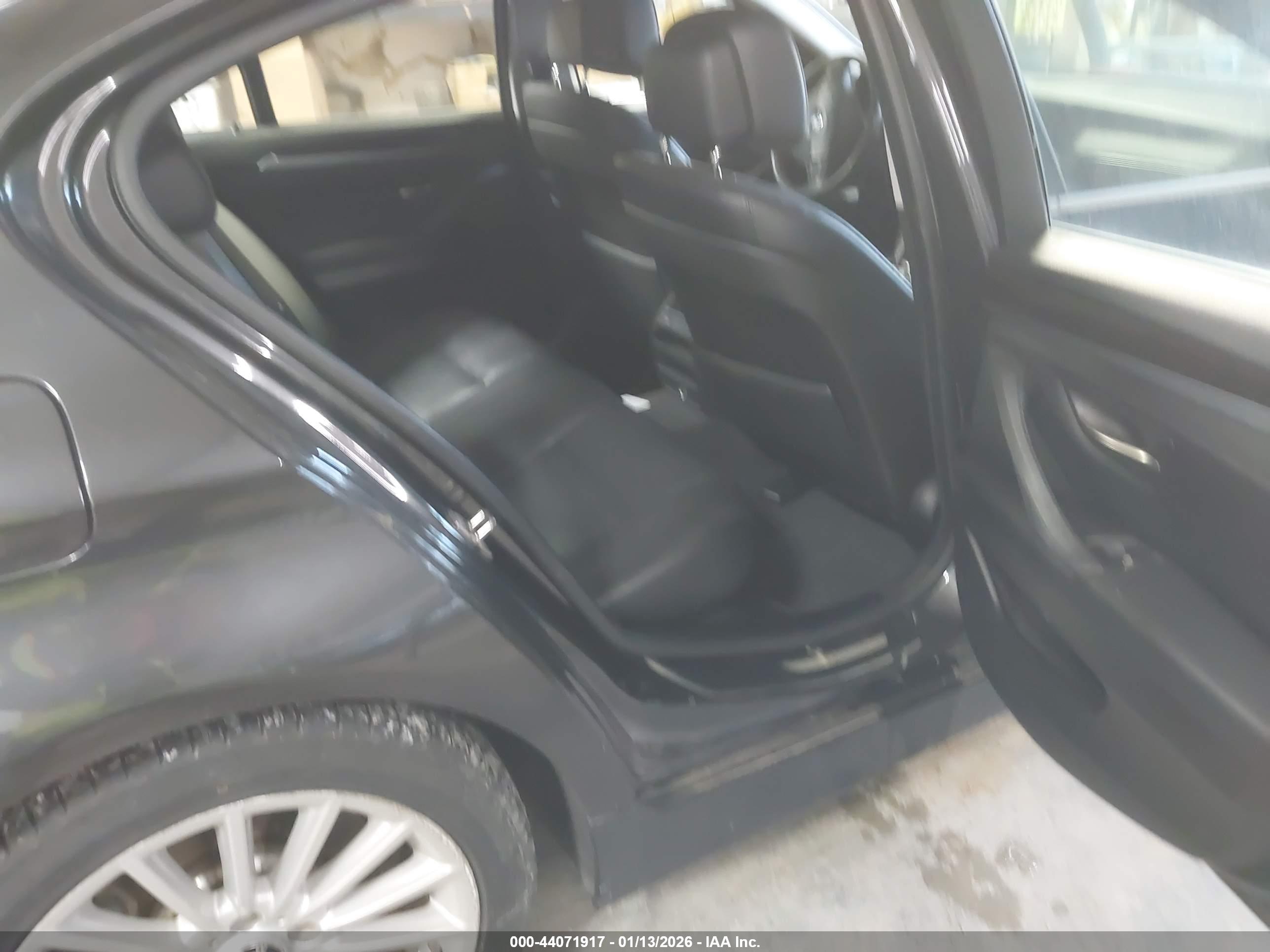 BMW 535I image 8