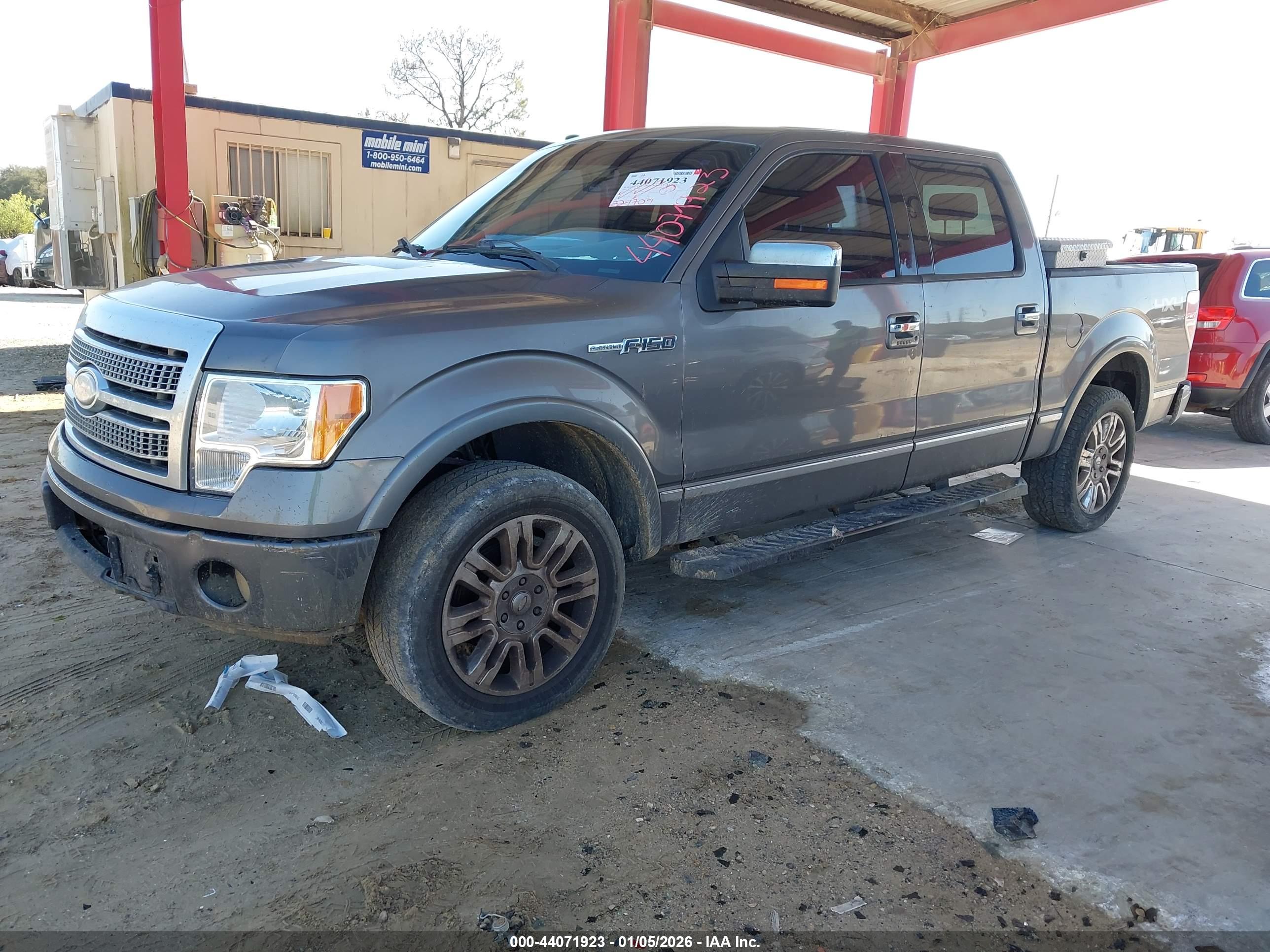 FORD F-150 image 2