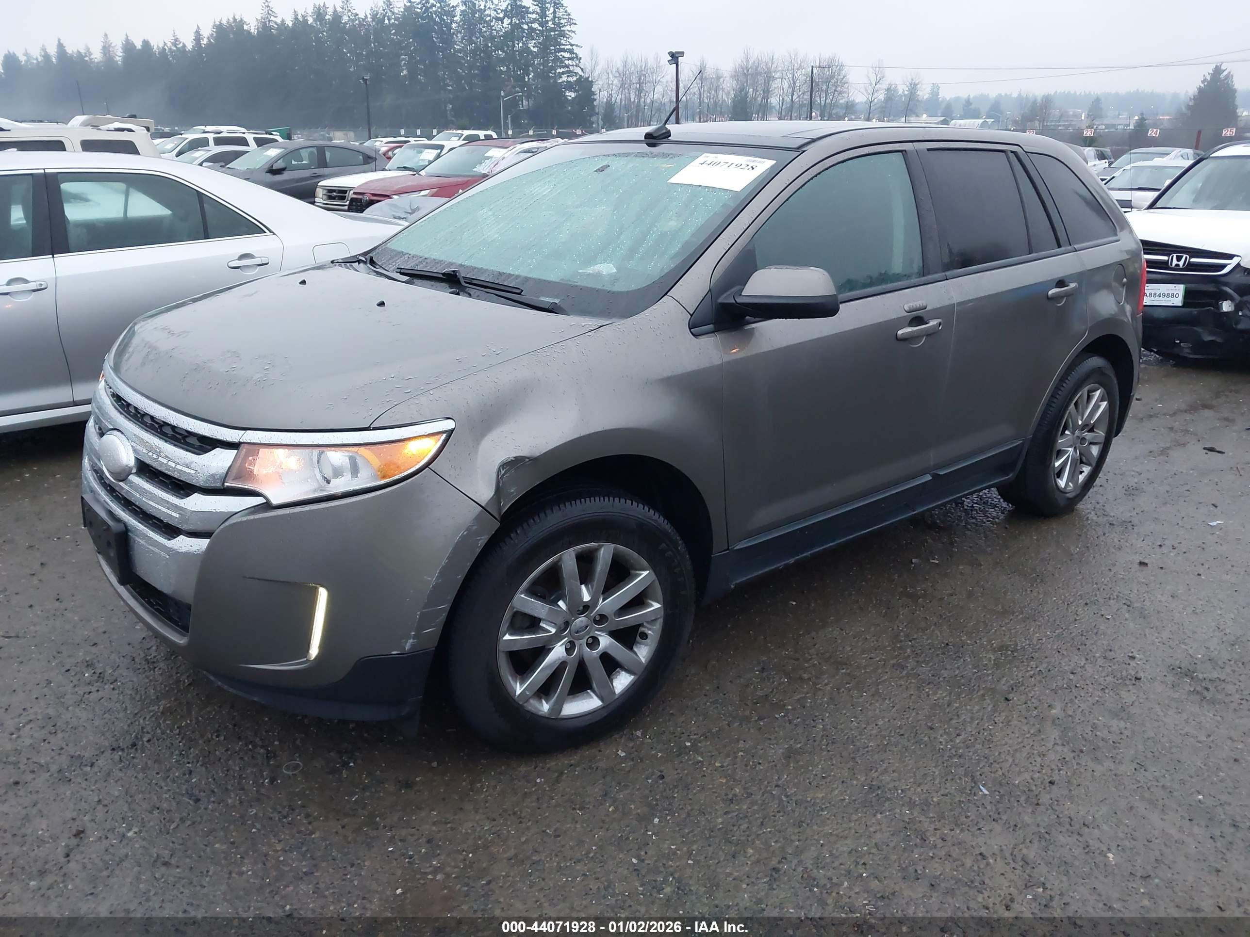 FORD EDGE image 2
