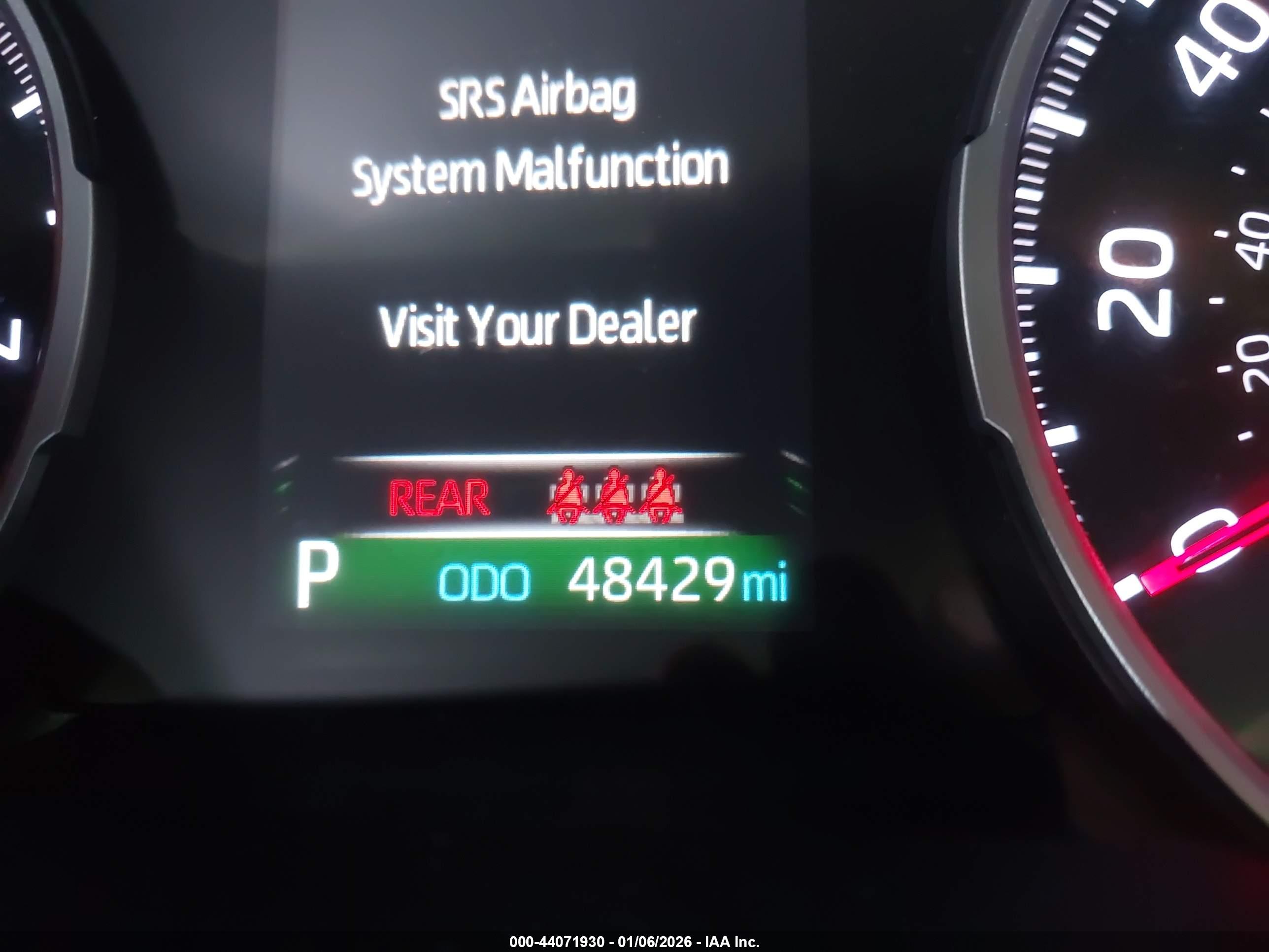 TOYOTA RAV4 image 7
