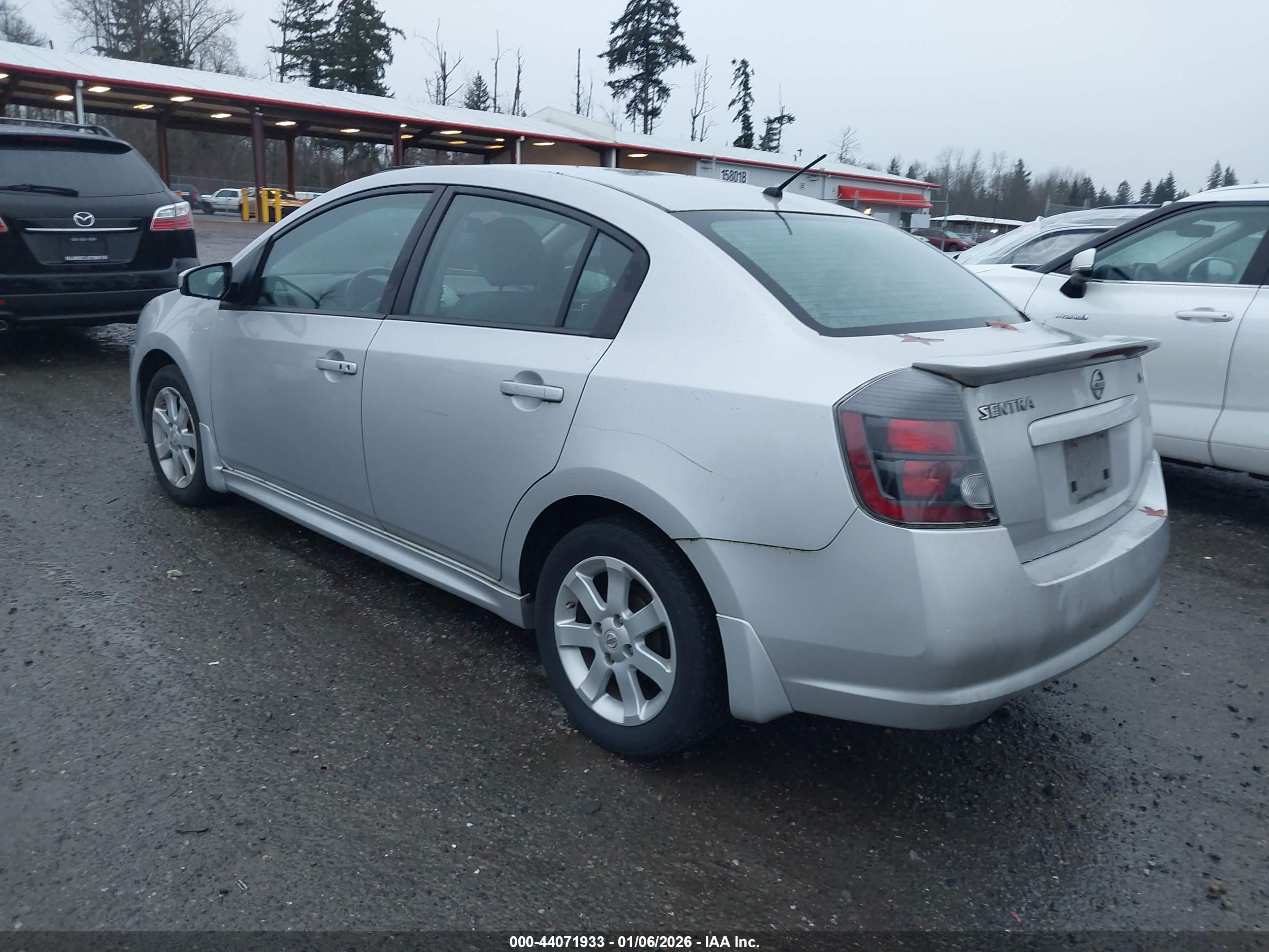 NISSAN SENTRA image 3
