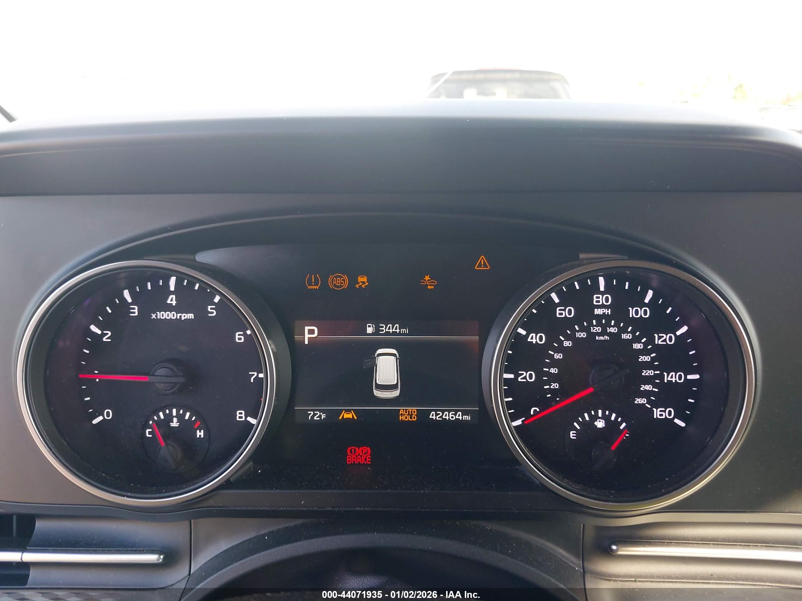 KIA CARNIVAL image 7