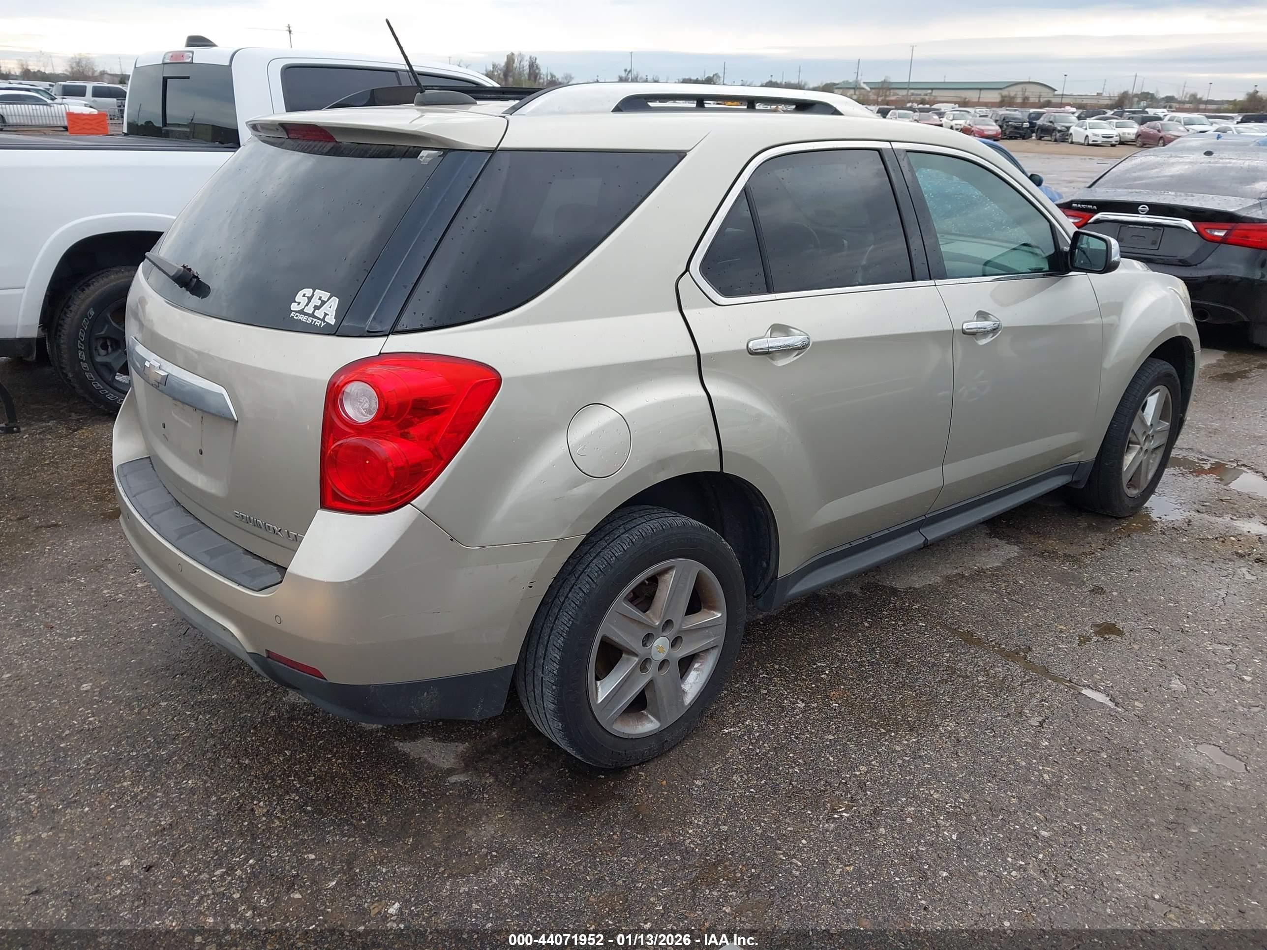 CHEVROLET EQUINOX image 4