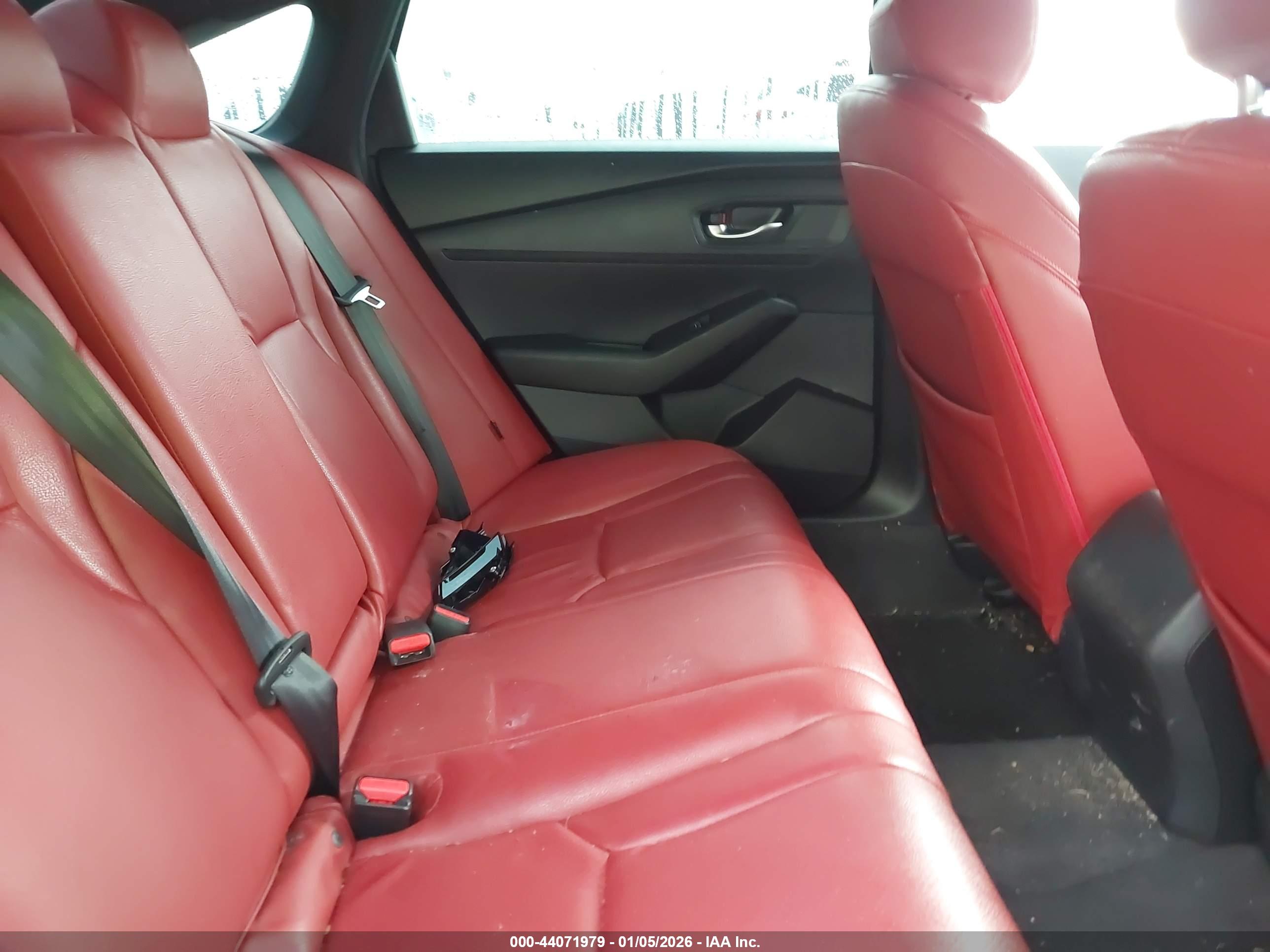 HONDA ACCORD image 8