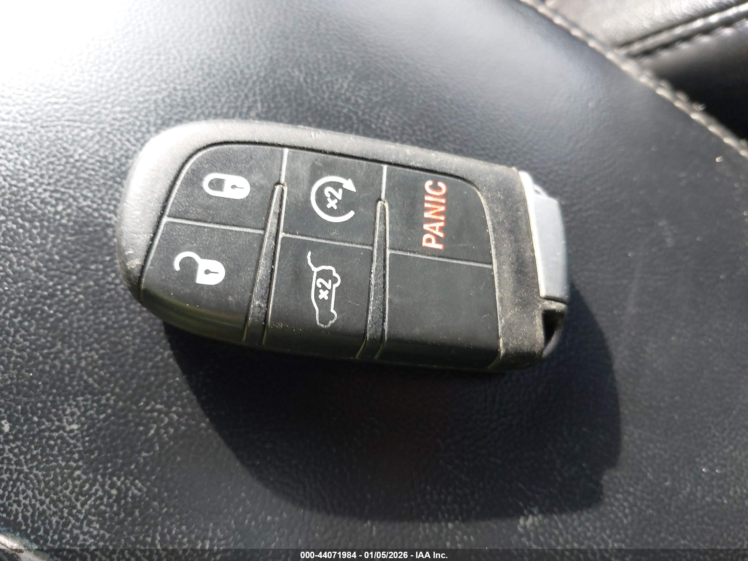 JEEP GRAND image 11