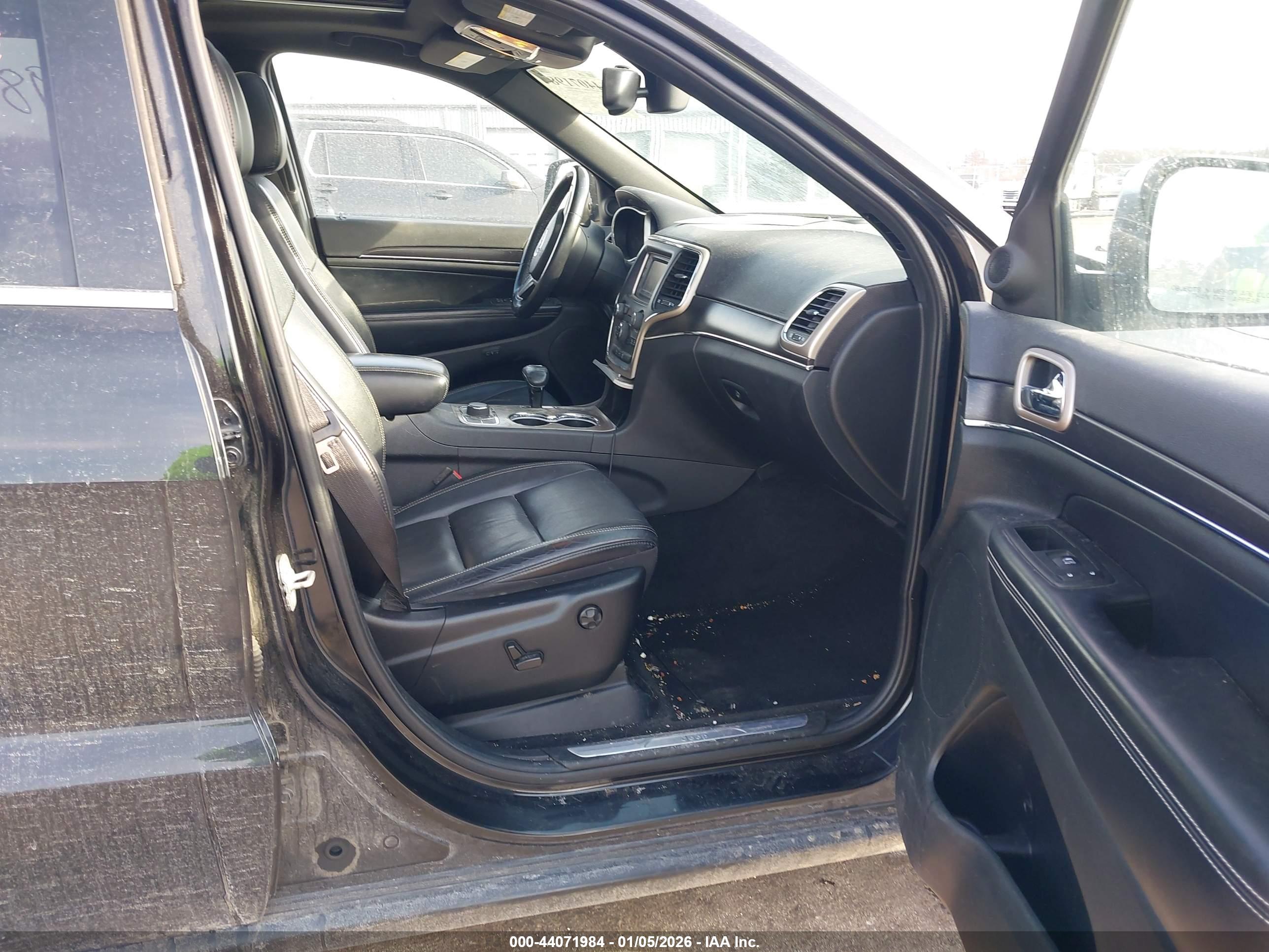 JEEP GRAND image 5