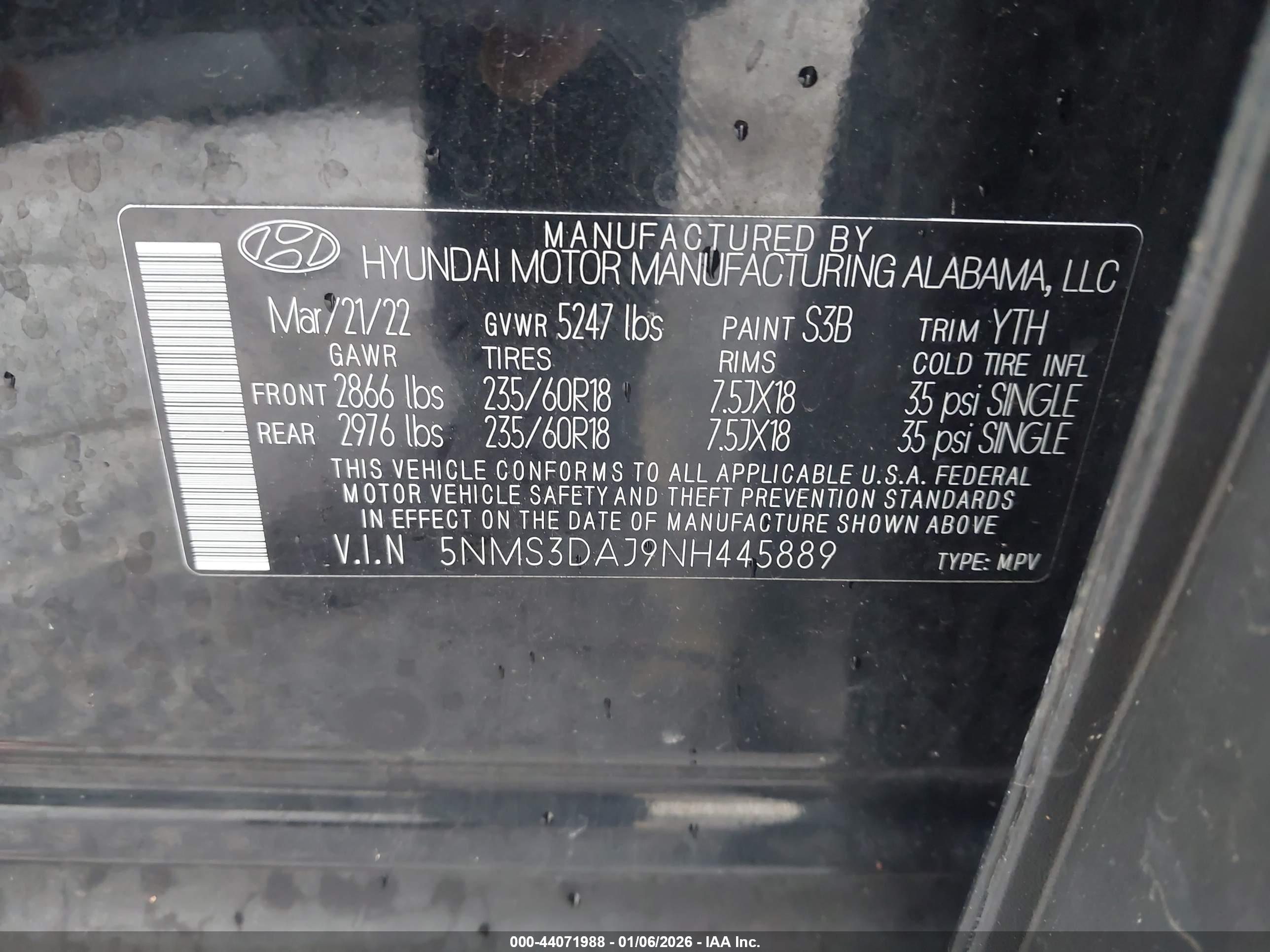 HYUNDAI SANTA image 9