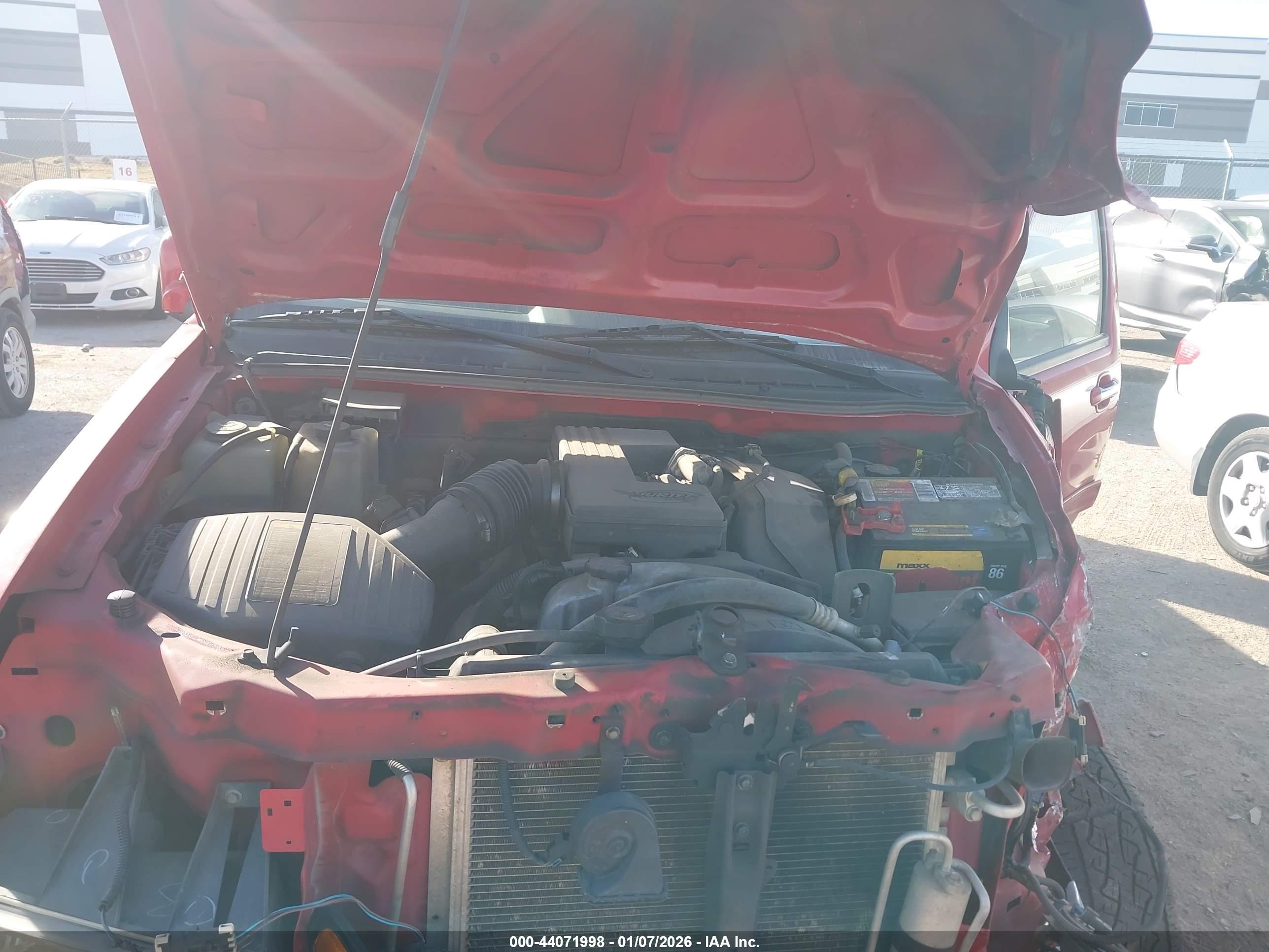 CHEVROLET COLORADO image 10