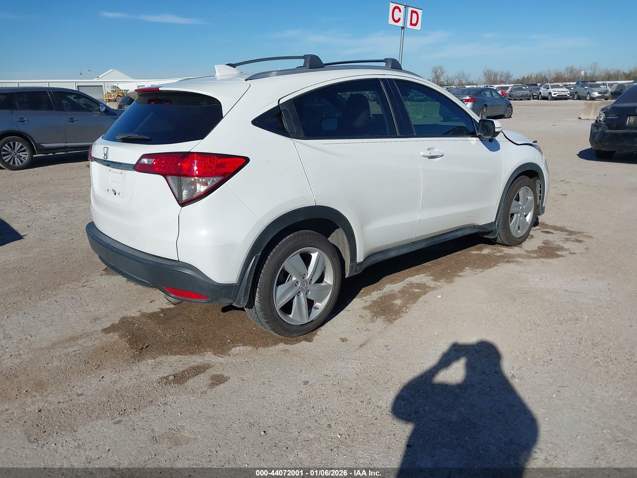 HONDA HR-V image 4