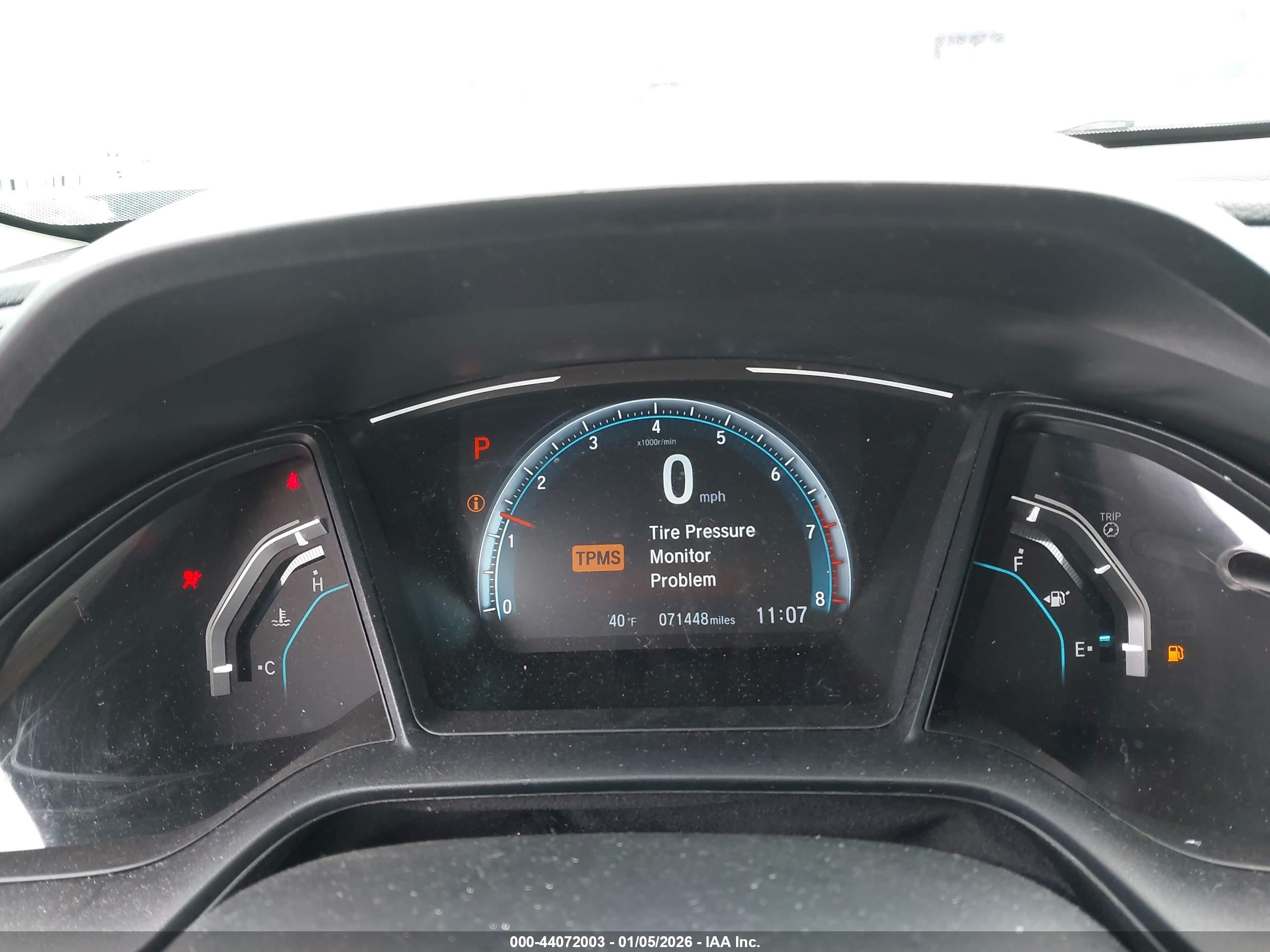 HONDA CIVIC image 7