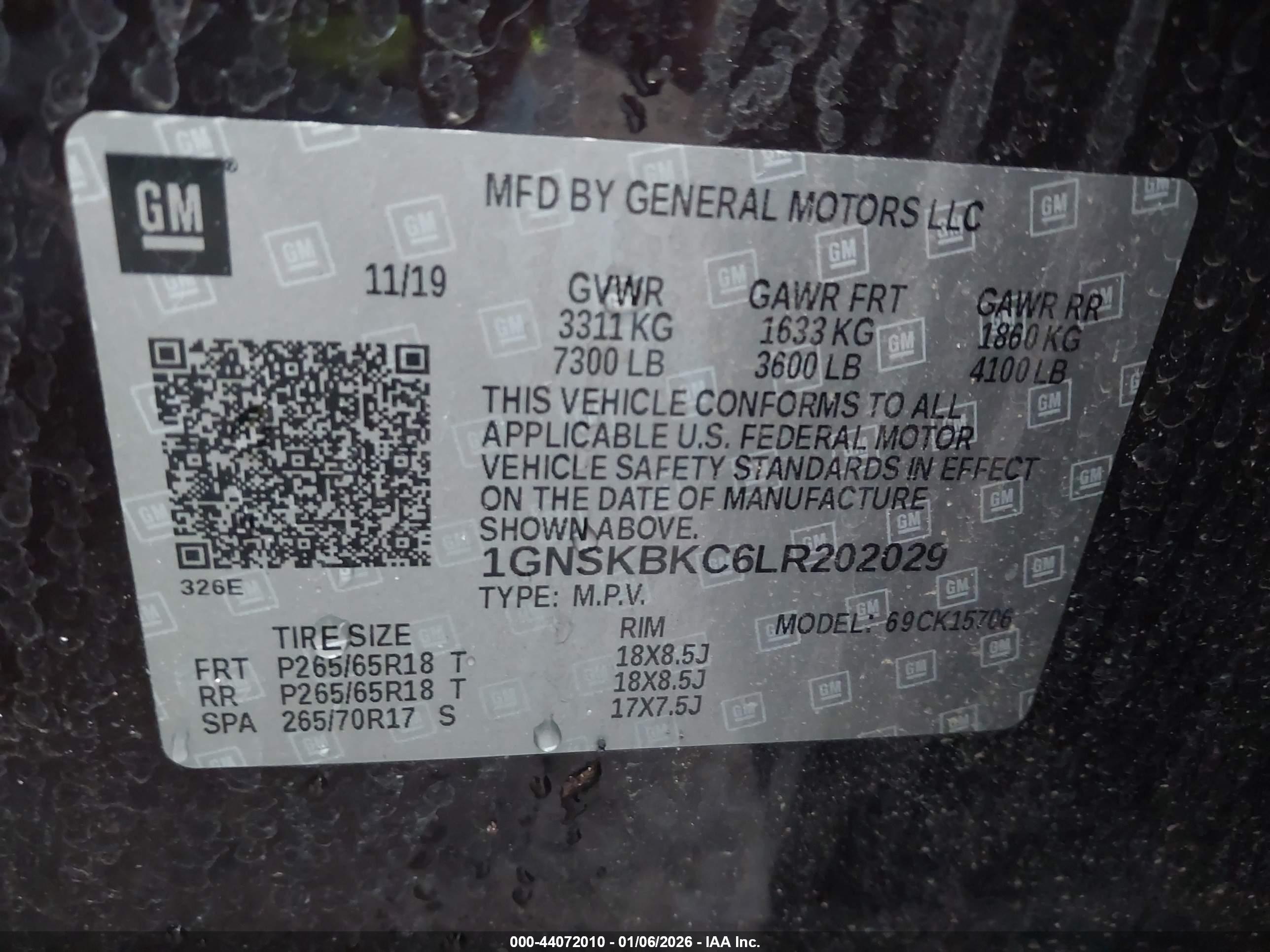 CHEVROLET TAHOE image 9