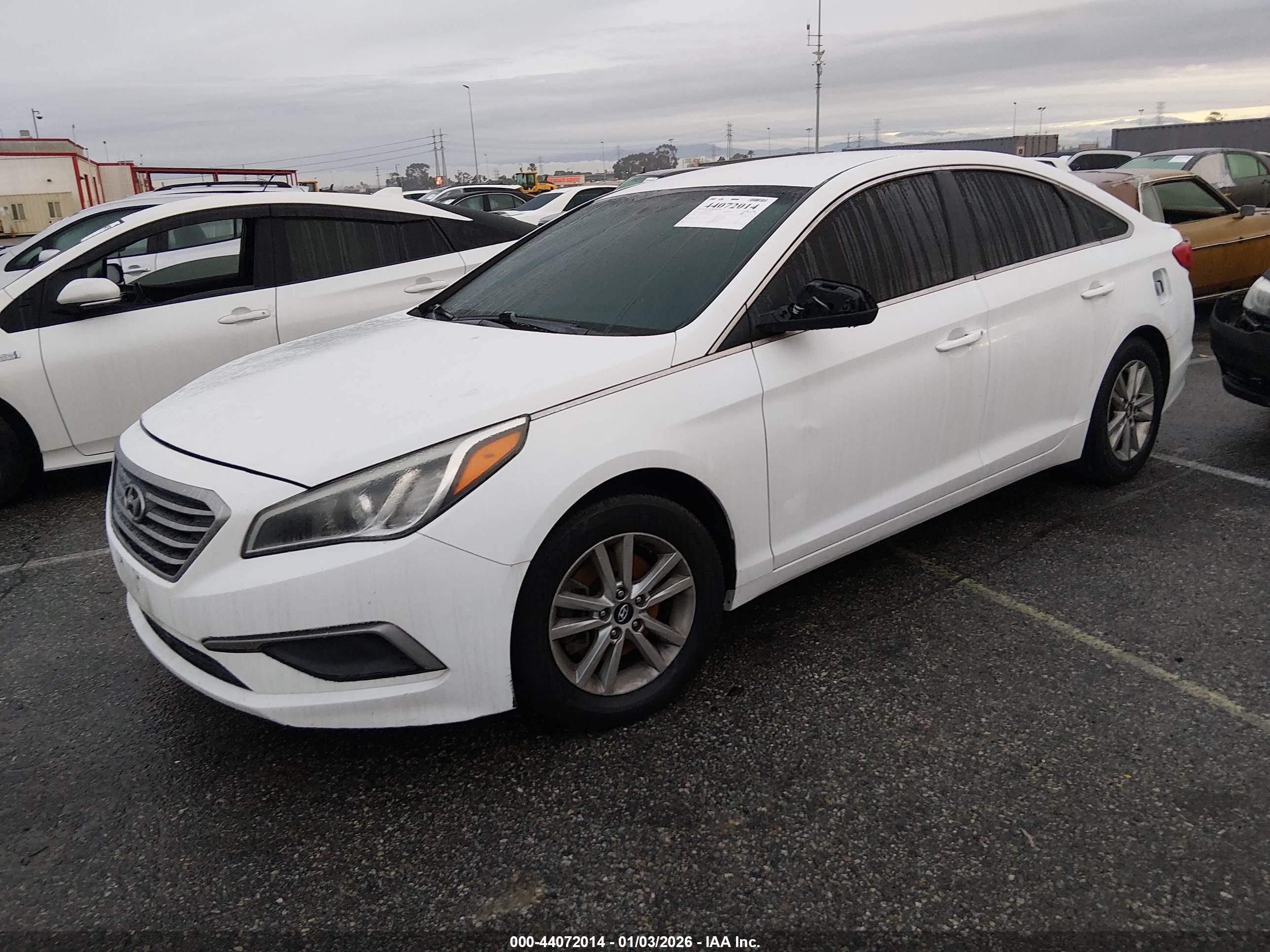 HYUNDAI SONATA image 2