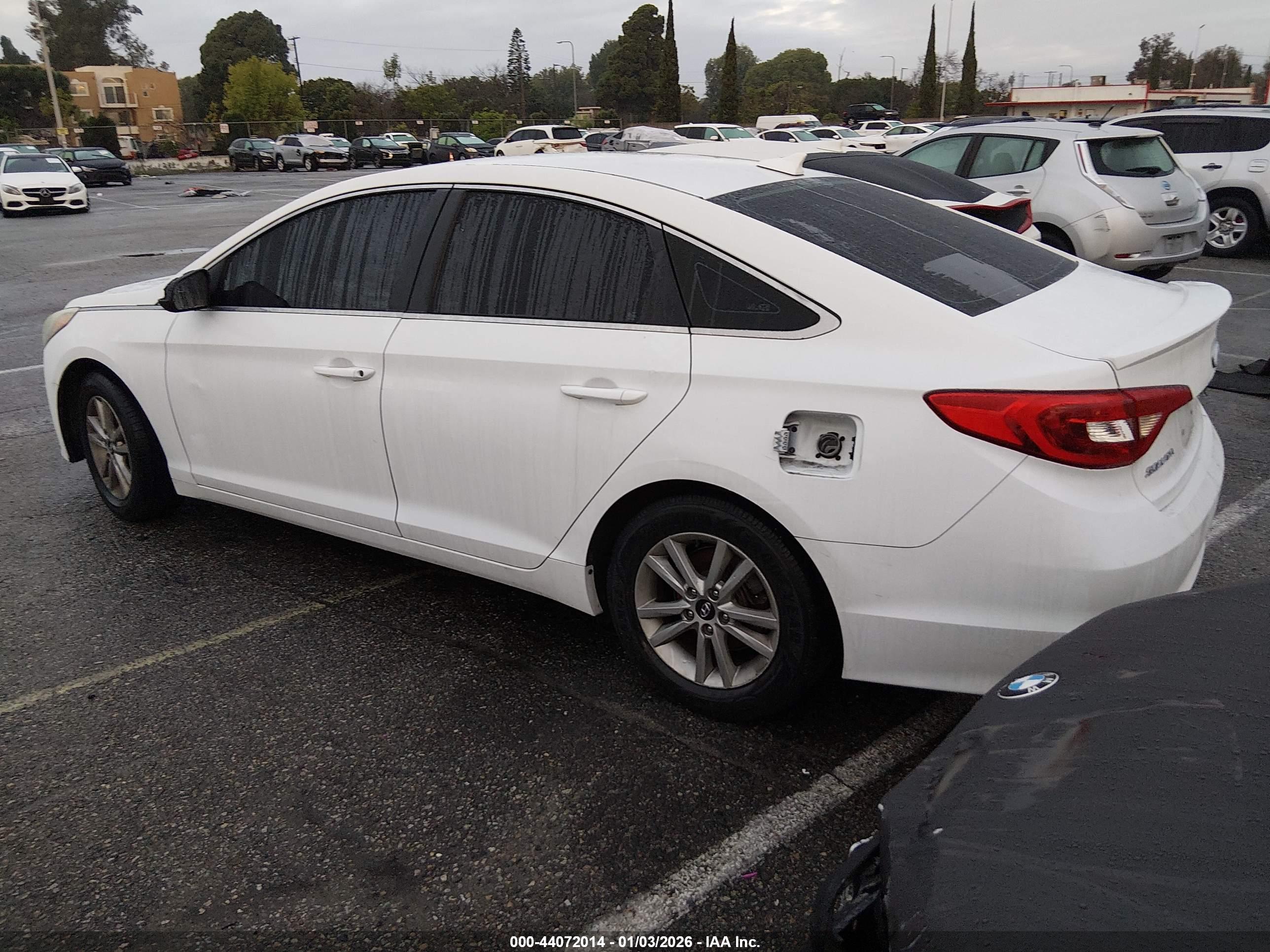 HYUNDAI SONATA image 3