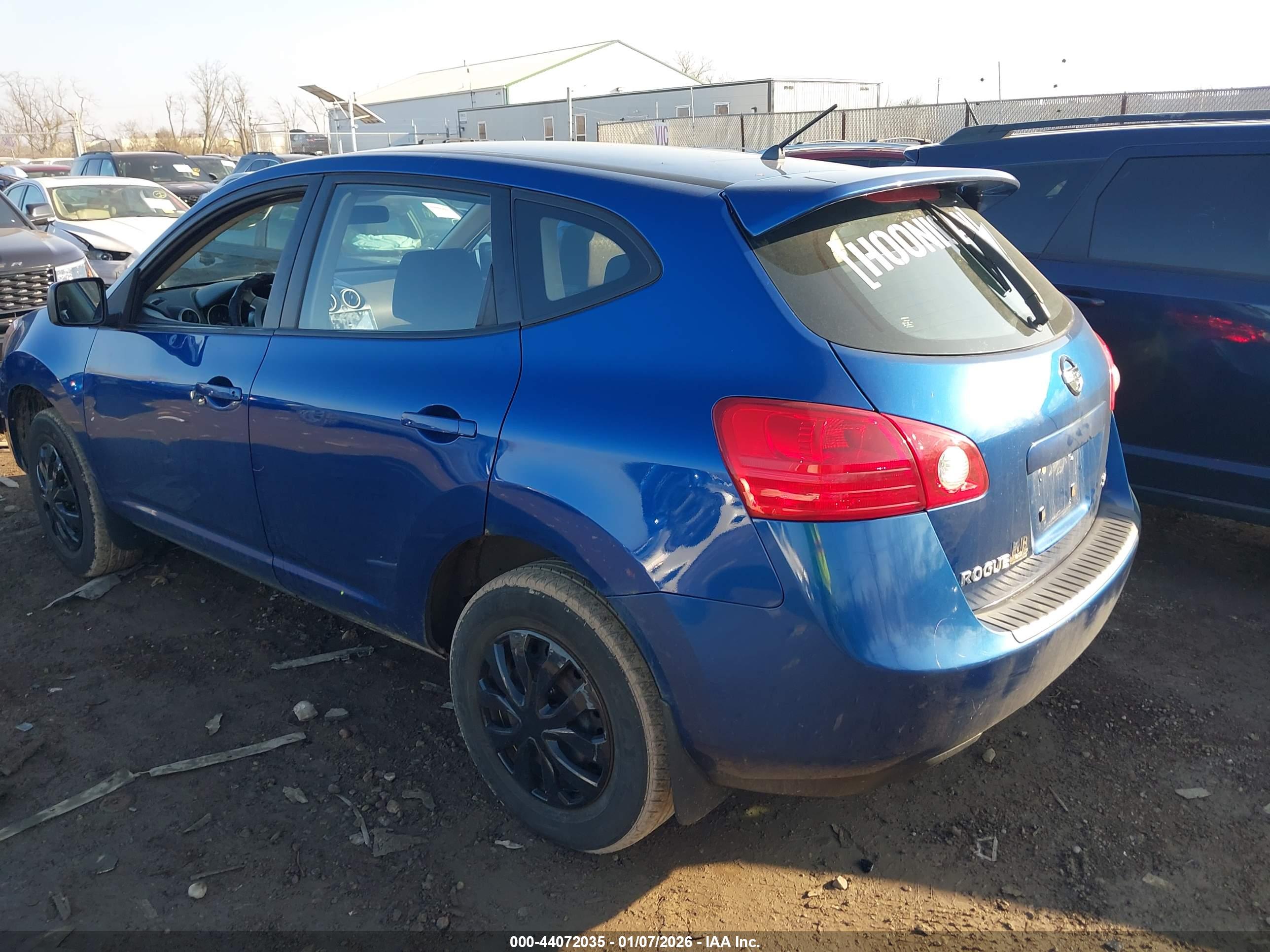 NISSAN ROGUE image 3