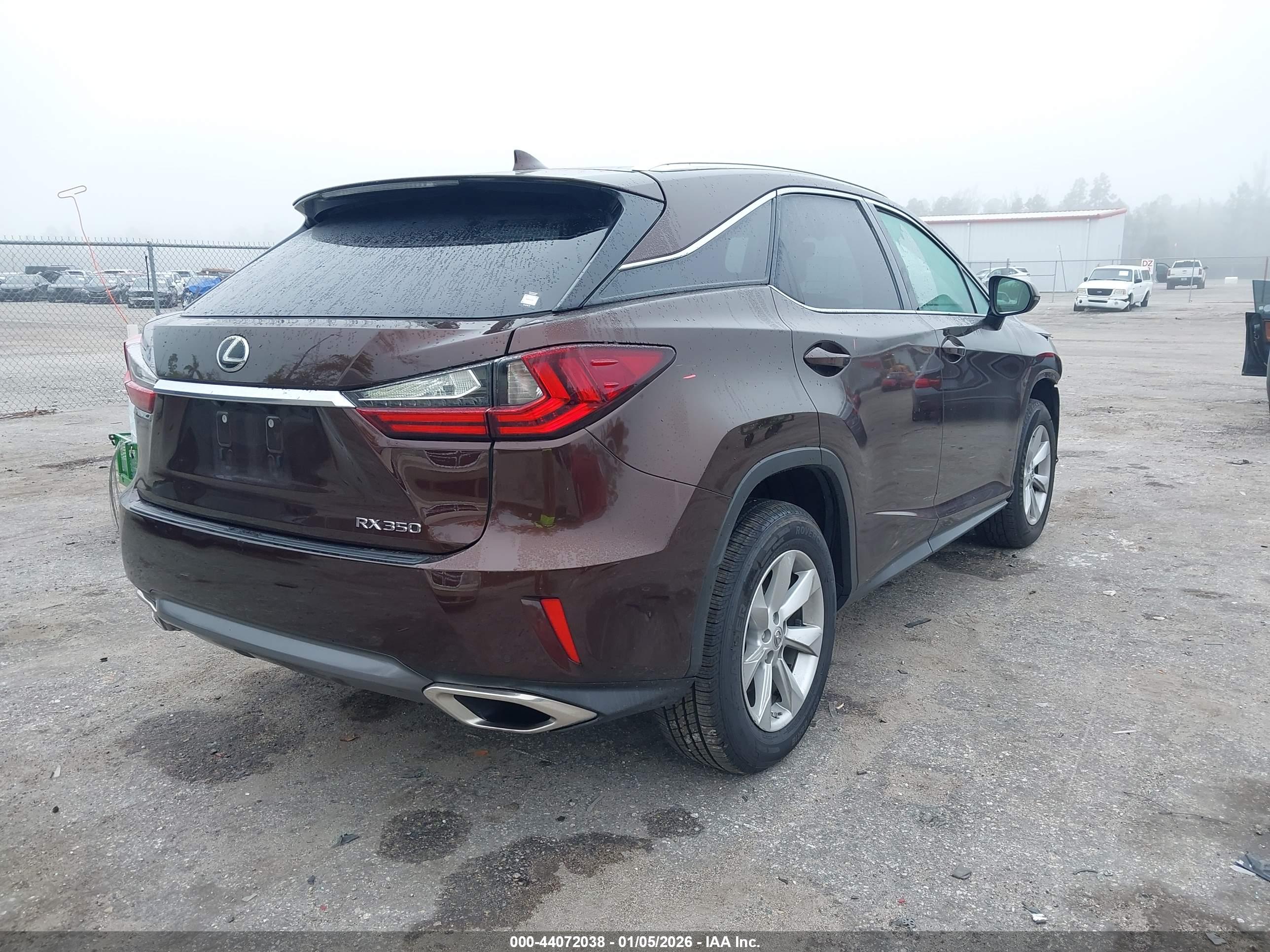 LEXUS RX image 4