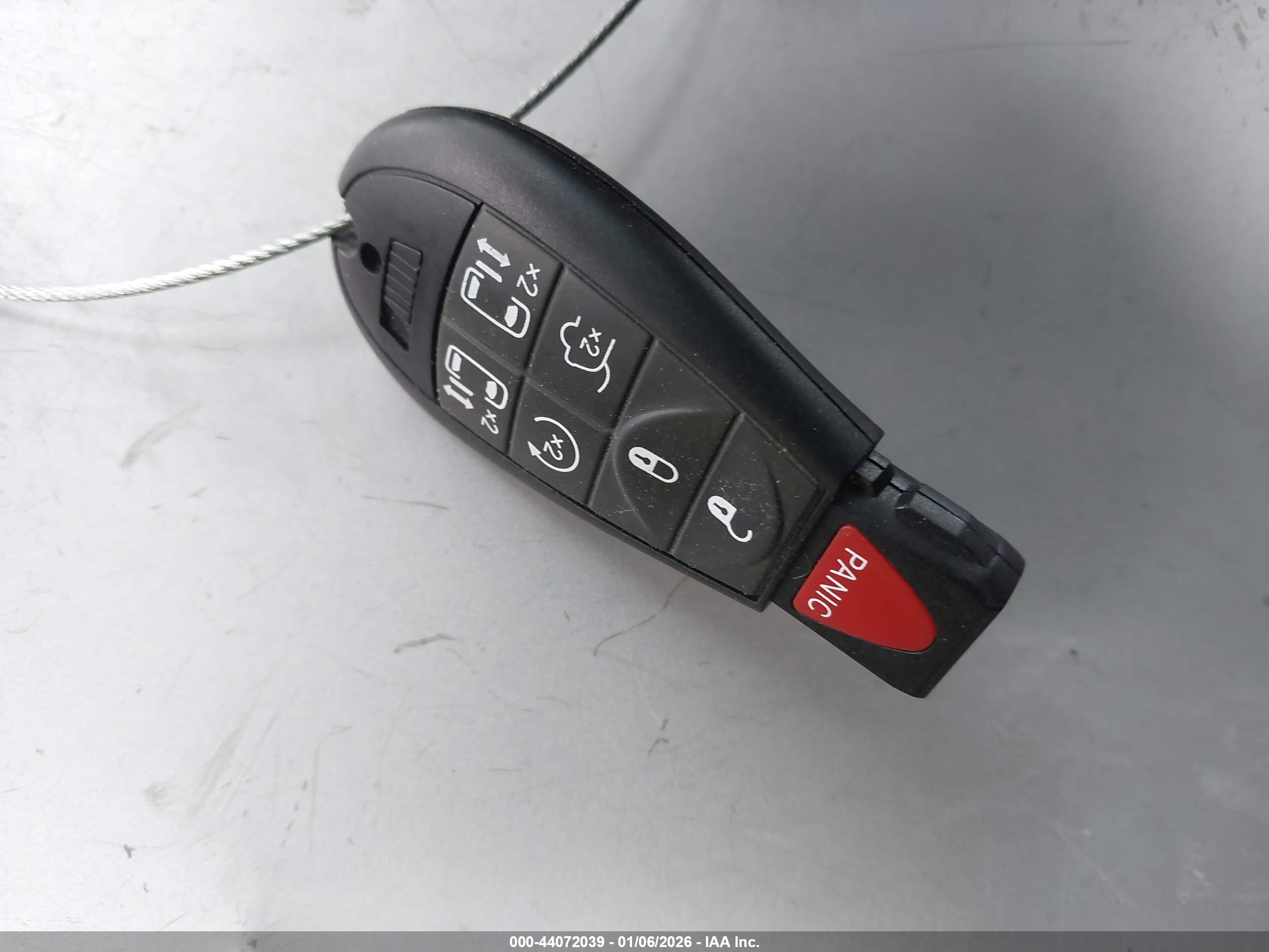 DODGE GRAND image 11