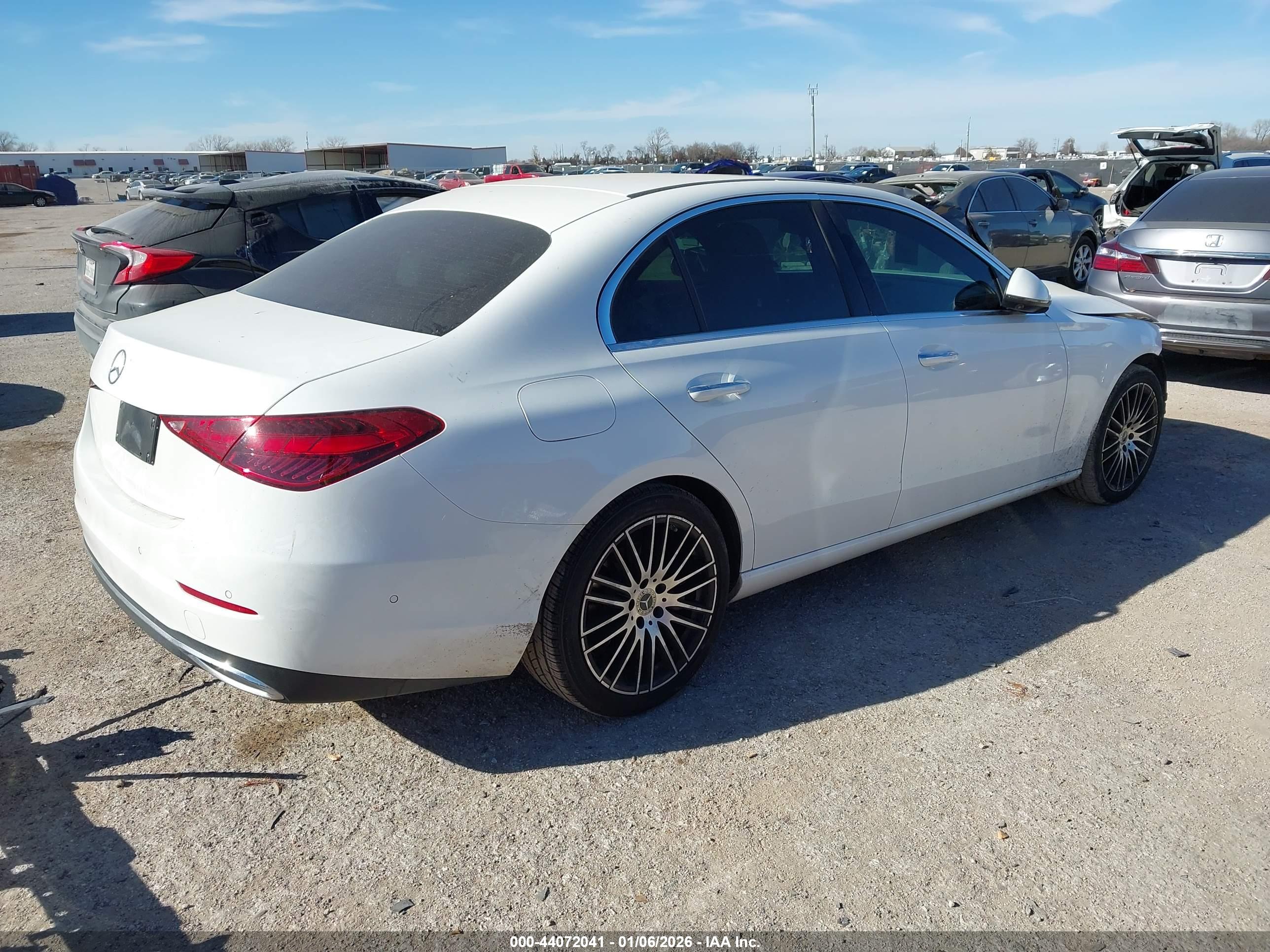 MERCEDES-BENZ C image 4